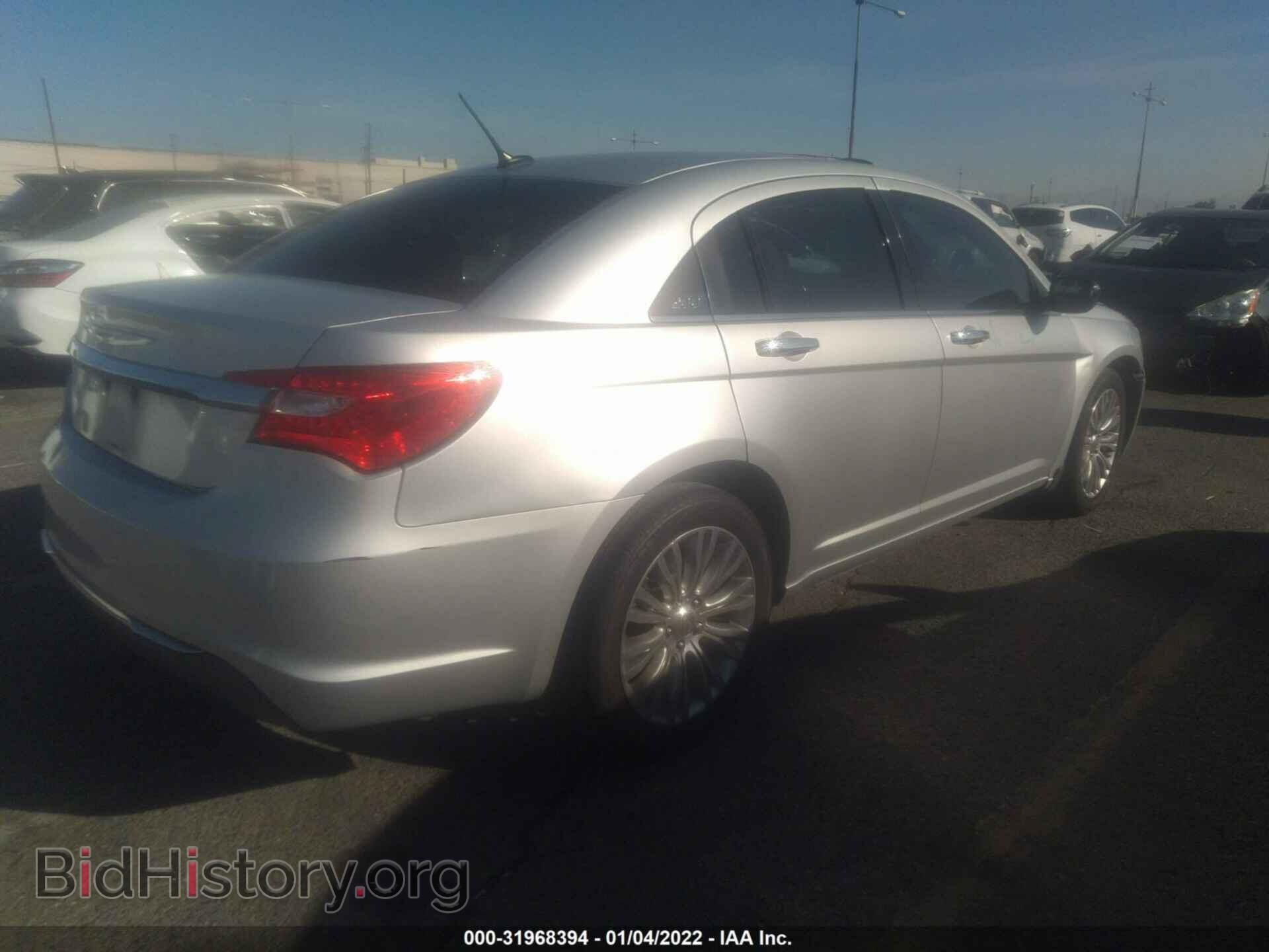 2012 CHRYSLER 200 - VIN: 1C3CCBCB6CN101701 - Фото 4