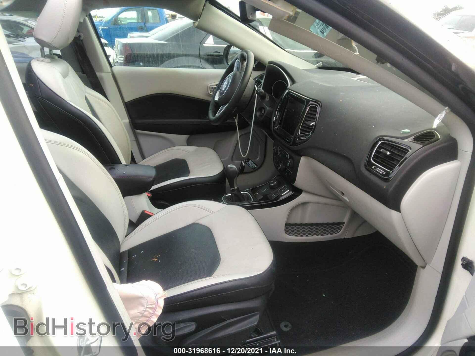 2019 JEEP COMPASS - VIN: 3C4NJDCB3KT683342 - Фото 5
