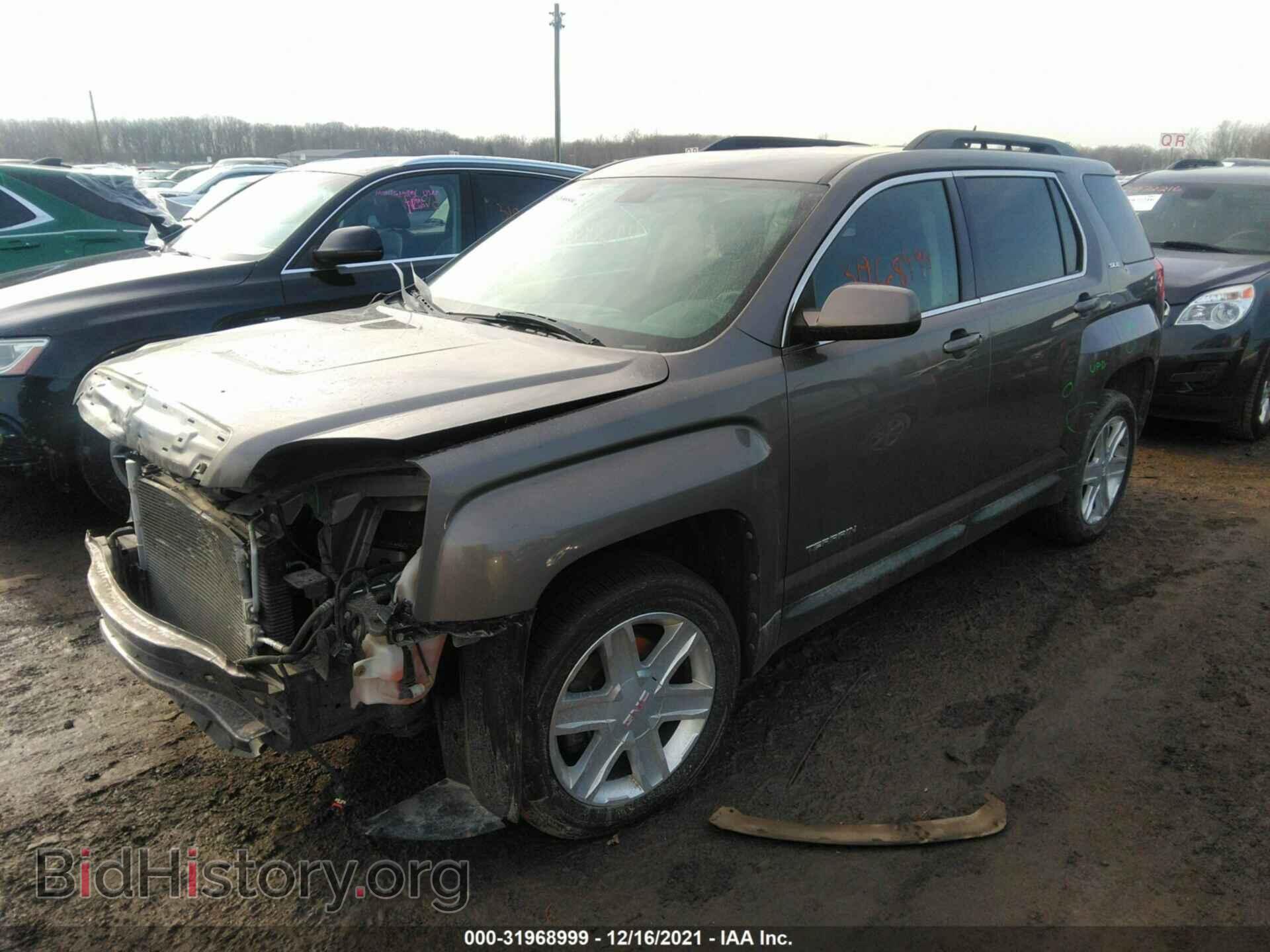 2011 GMC TERRAIN - VIN: 2CTALSEC6B6254224 - Фото 2