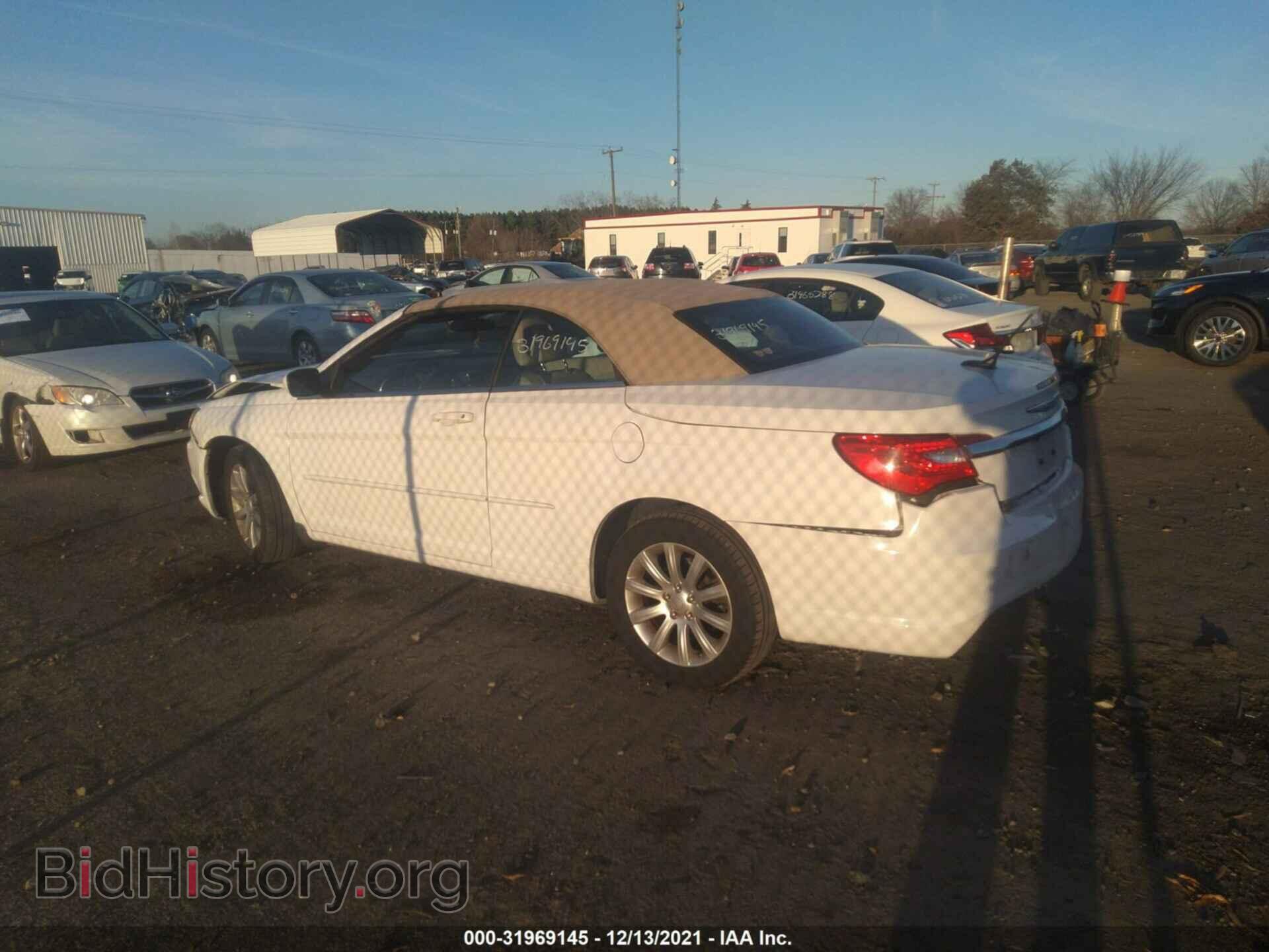 2012 CHRYSLER 200 - VIN: 1C3BCBEB1CN249151 - Фото 3