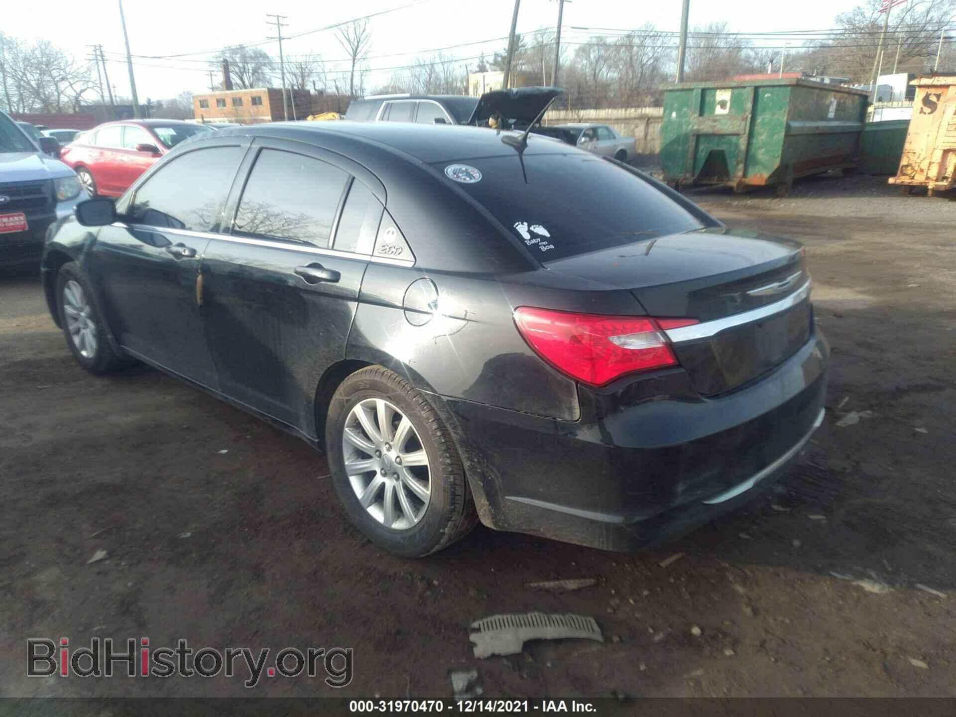 2011 CHRYSLER 200 - VIN: 1C3BC1FB2BN554696 - Фото 3