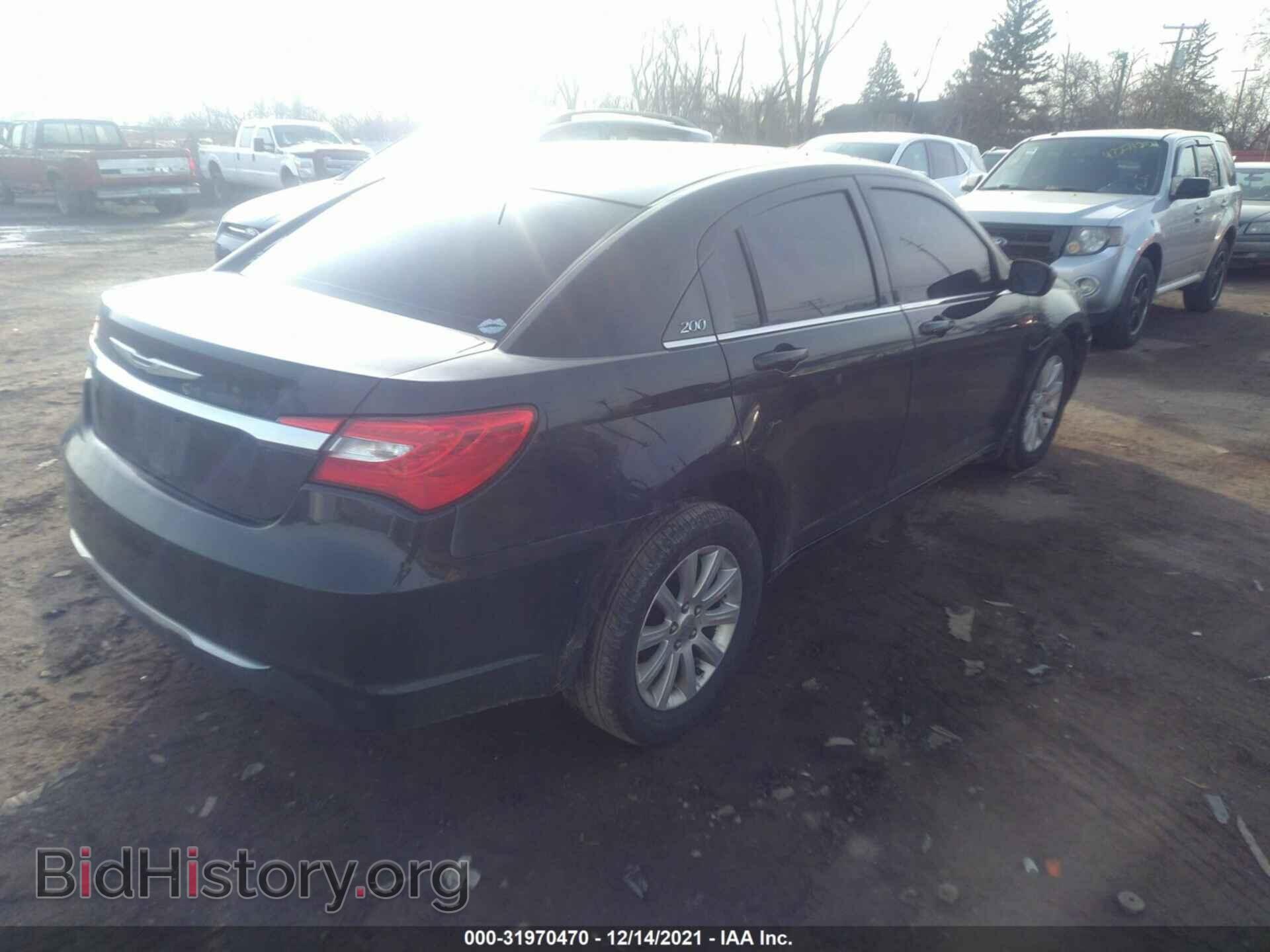 2011 CHRYSLER 200 - VIN: 1C3BC1FB2BN554696 - Фото 4