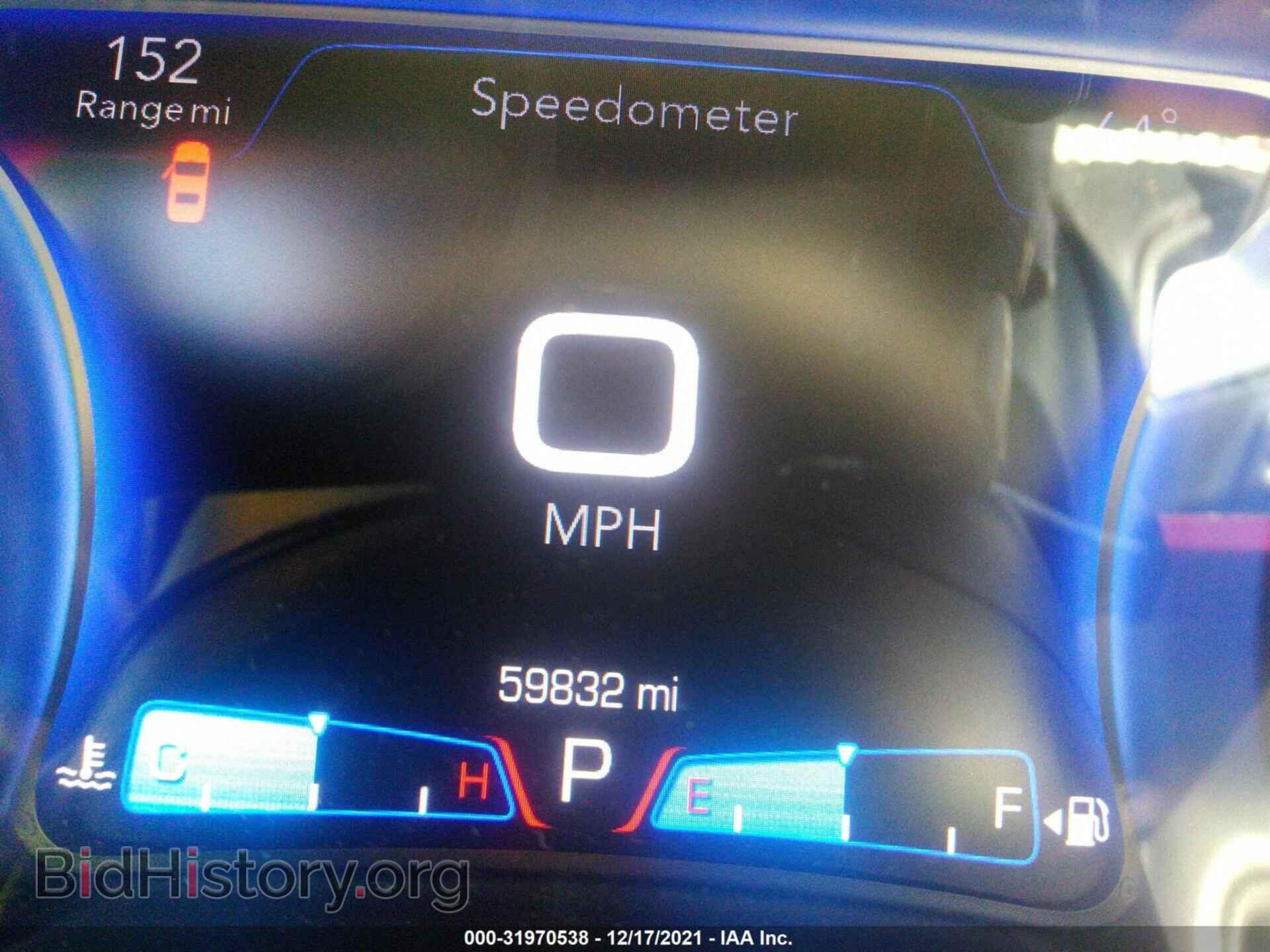 2016 CHRYSLER 300 - VIN: 2C3CCABG2GH329071 - Фото 7