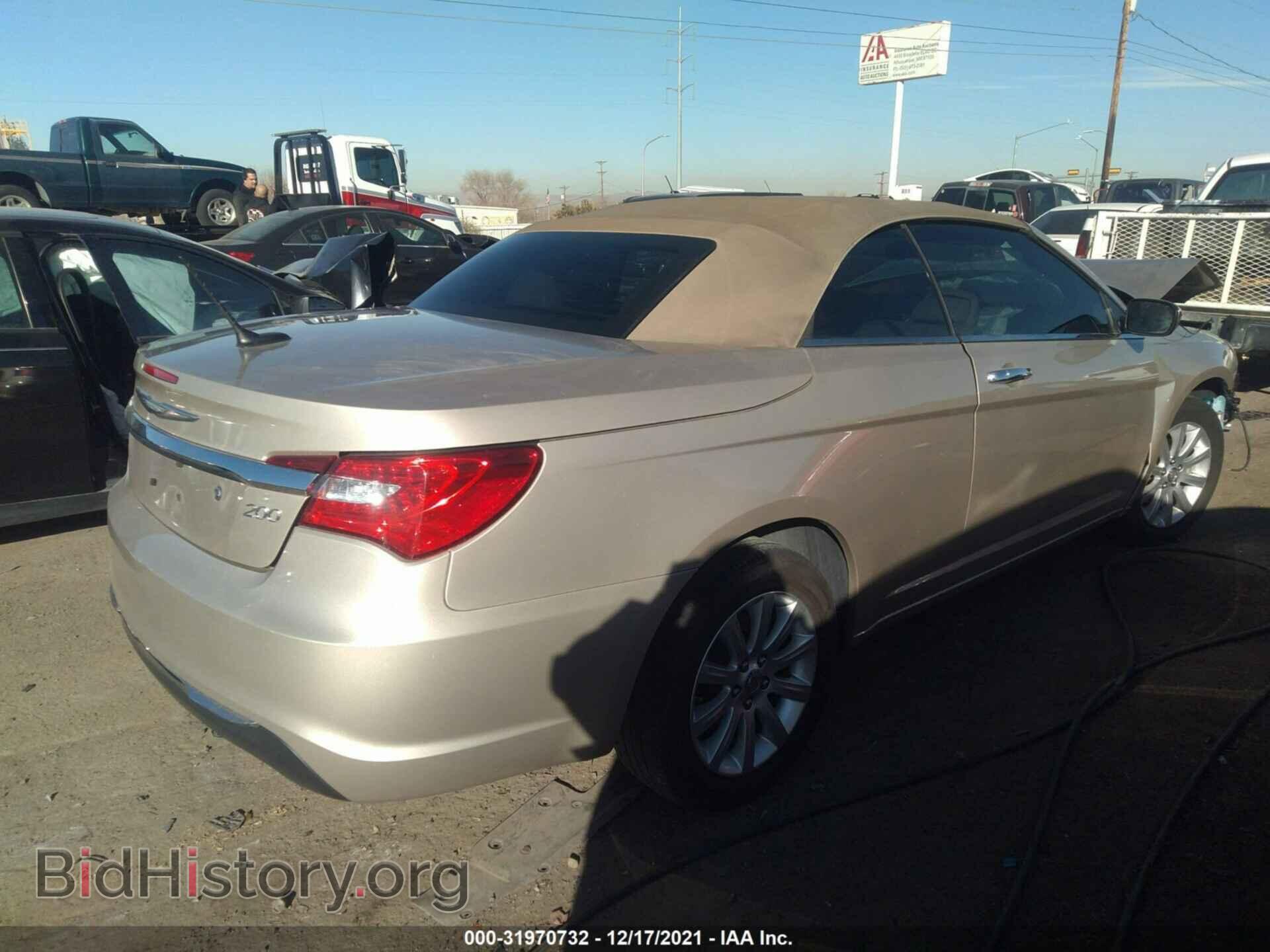 2014 CHRYSLER 200 - VIN: 1C3BCBFG2EN156880 - Фото 4