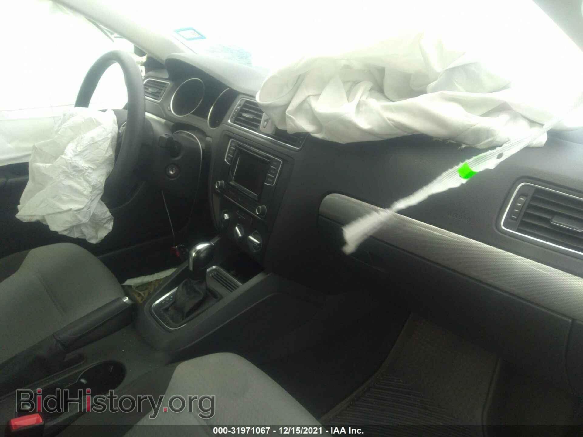 2017 VOLKSWAGEN JETTA - VIN: 3VW2B7AJ0HM201406 - Фото 5