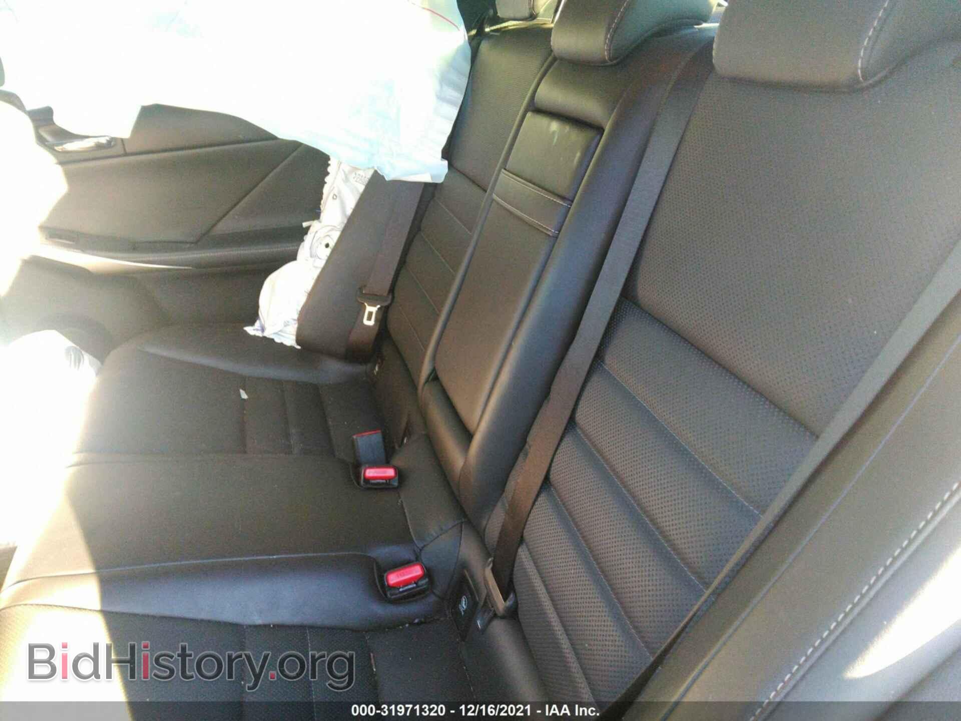 2016 LEXUS IS 200T - VIN: JTHBA1D21G5020549 - Фото 8