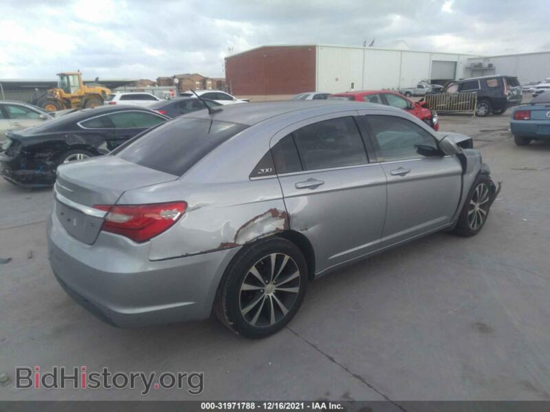 2013 Chrysler 200 (VIN 1C3CCBCG4DN522006) — фото 4 из 14