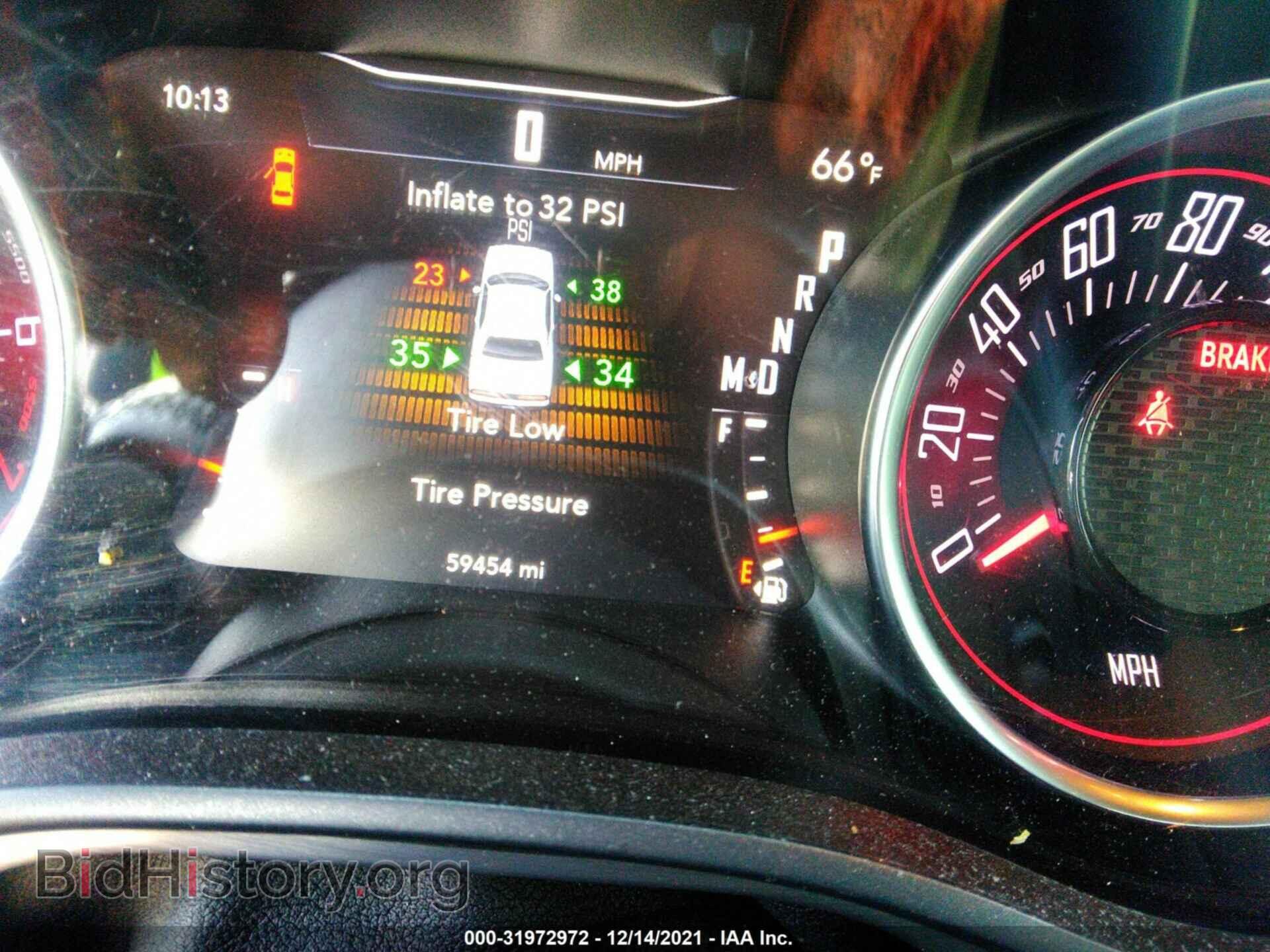 2018 DODGE CHALLENGER - VIN: 2C3CDZAG6JH111462 - Фото 7