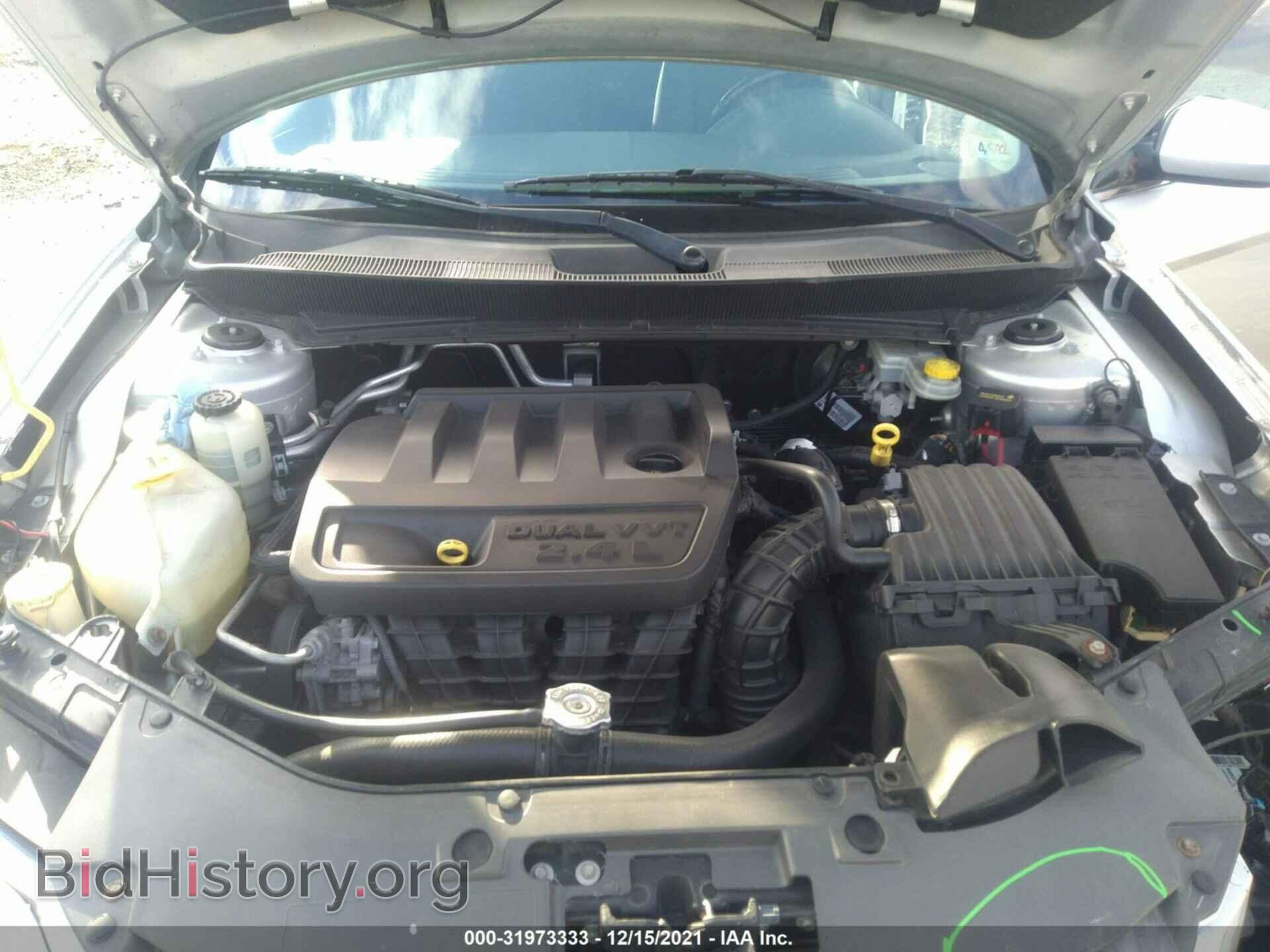 2010 CHRYSLER SEBRING - VIN: 1C3CC5FB4AN103196 - Фото 10