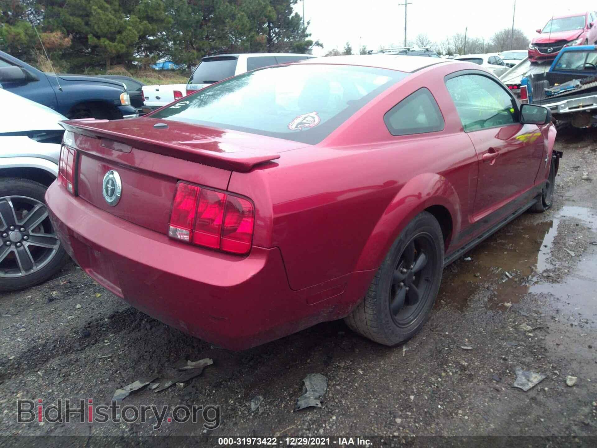 2007 FORD MUSTANG - VIN: 1ZVFT80N275347321 - Фото 4