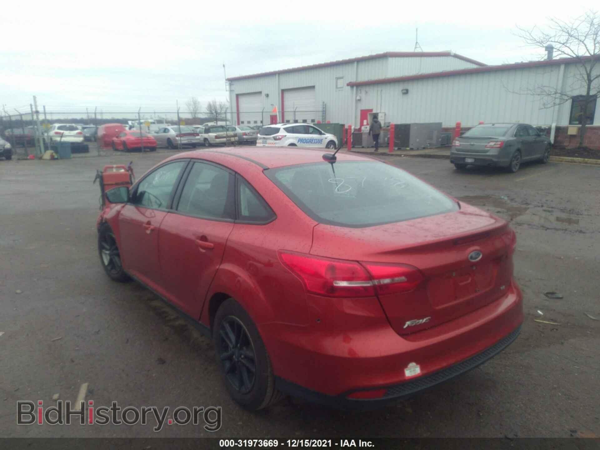 2018 FORD FOCUS - VIN: 1FADP3F24JL288778 - Фото 3