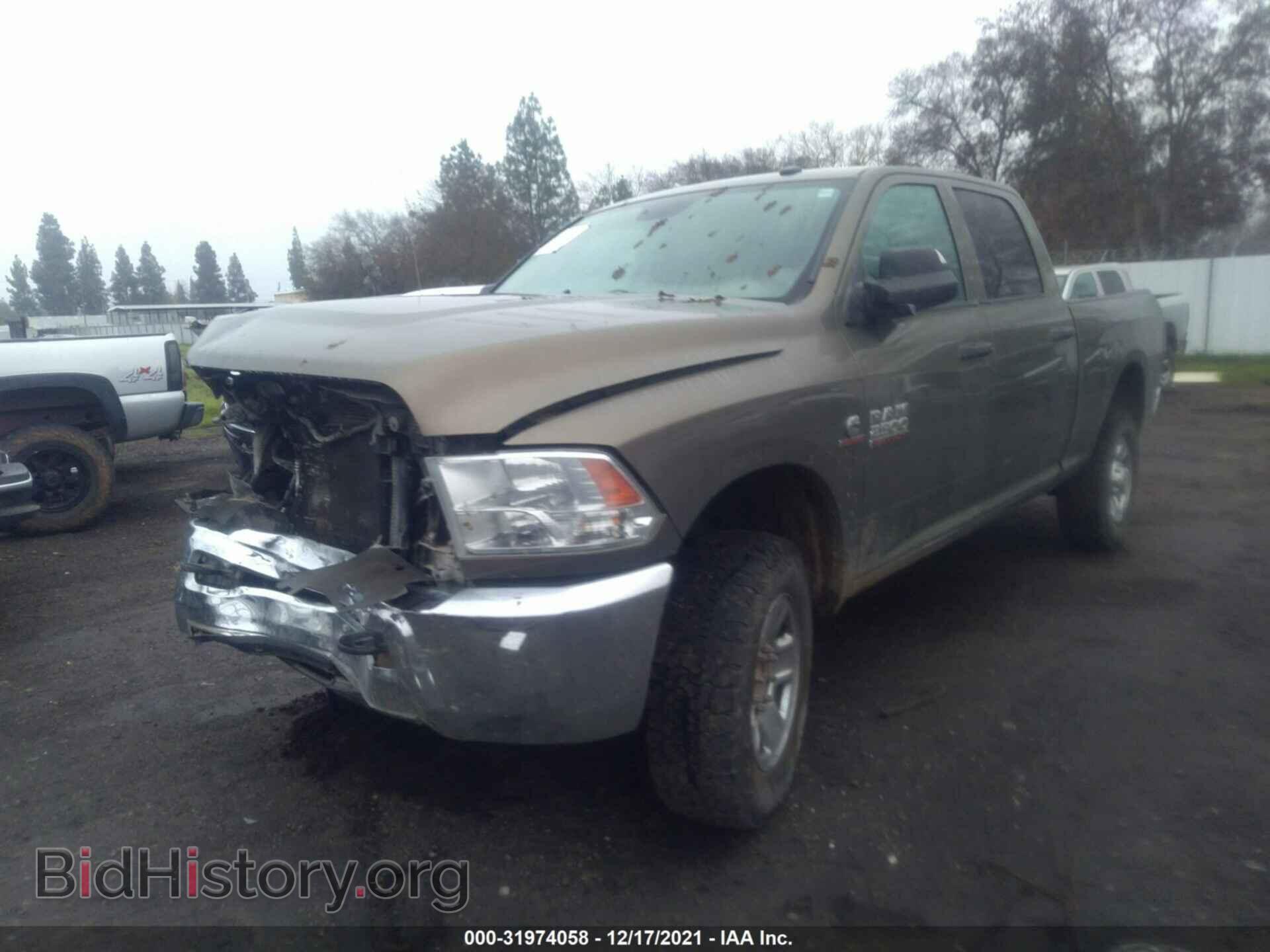 2014 RAM 2500 - VIN: 3C6UR5CLXEG133837 - Фото 2