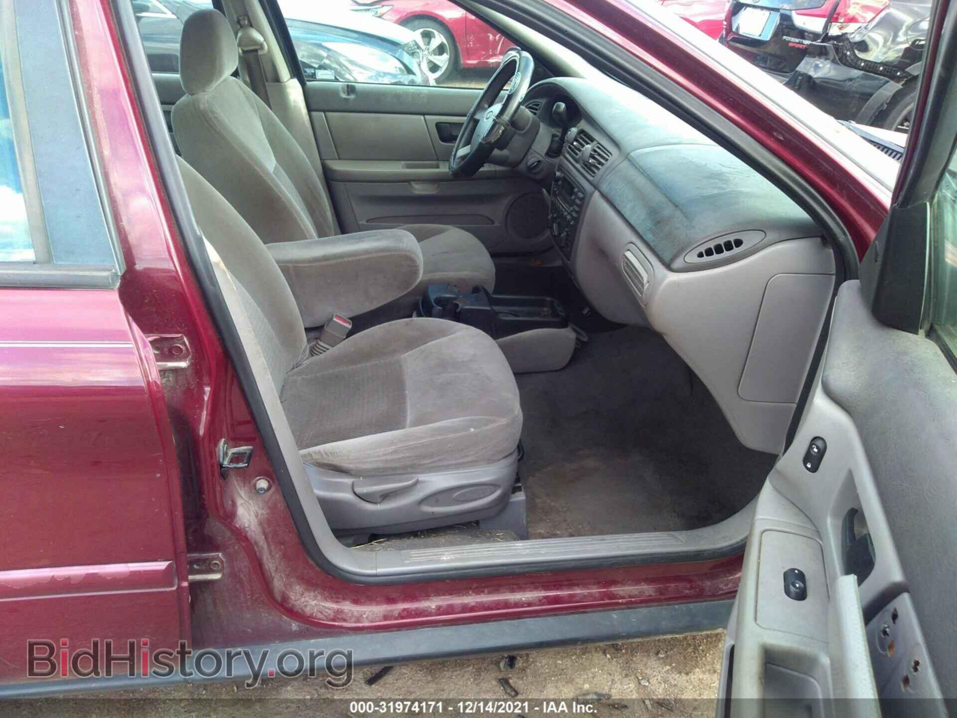 2006 FORD TAURUS - VIN: 1FAFP53U16A201092 - Фото 5