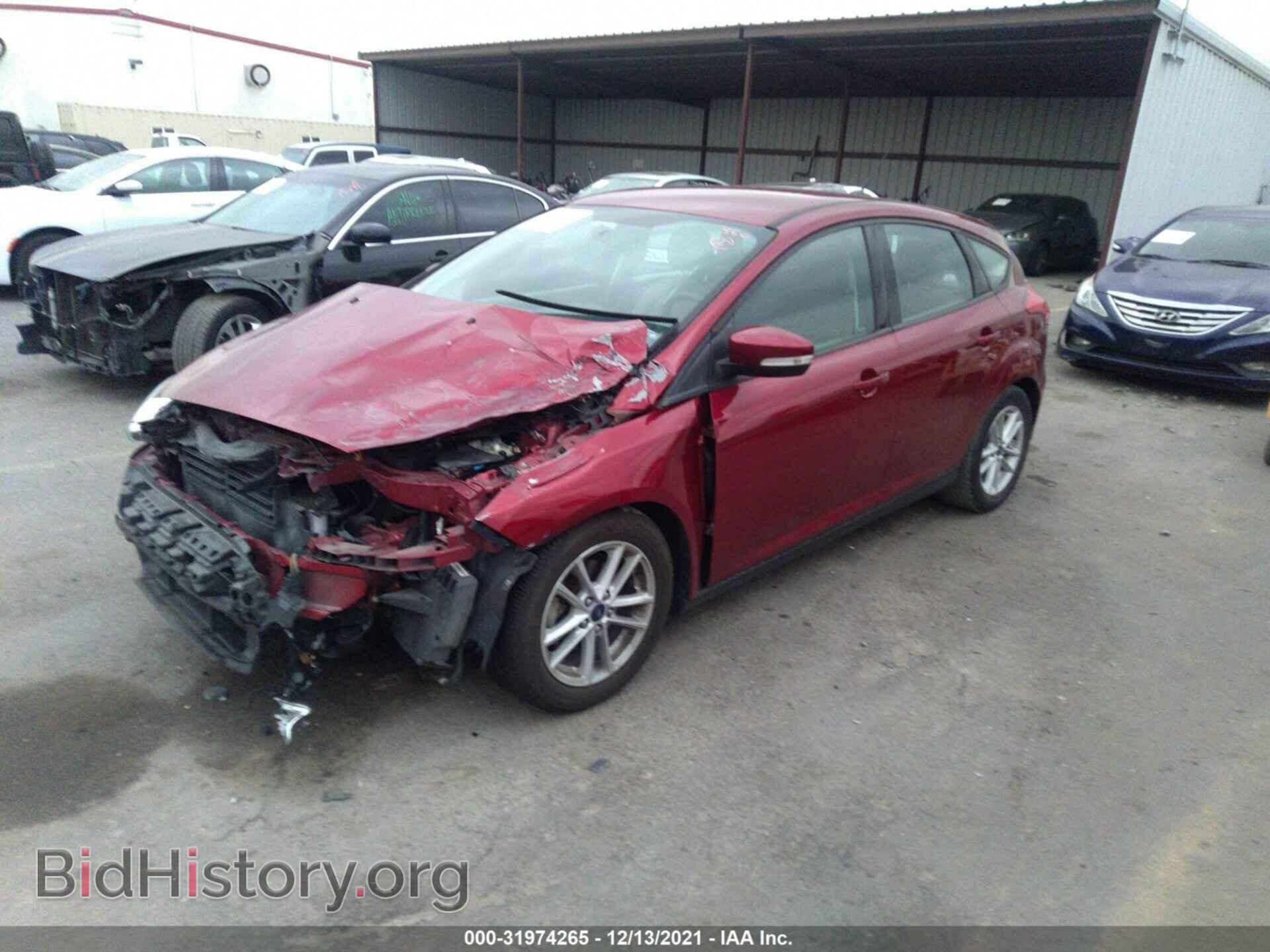 2017 FORD FOCUS - VIN: 1FADP3K25HL322422 - Фото 2