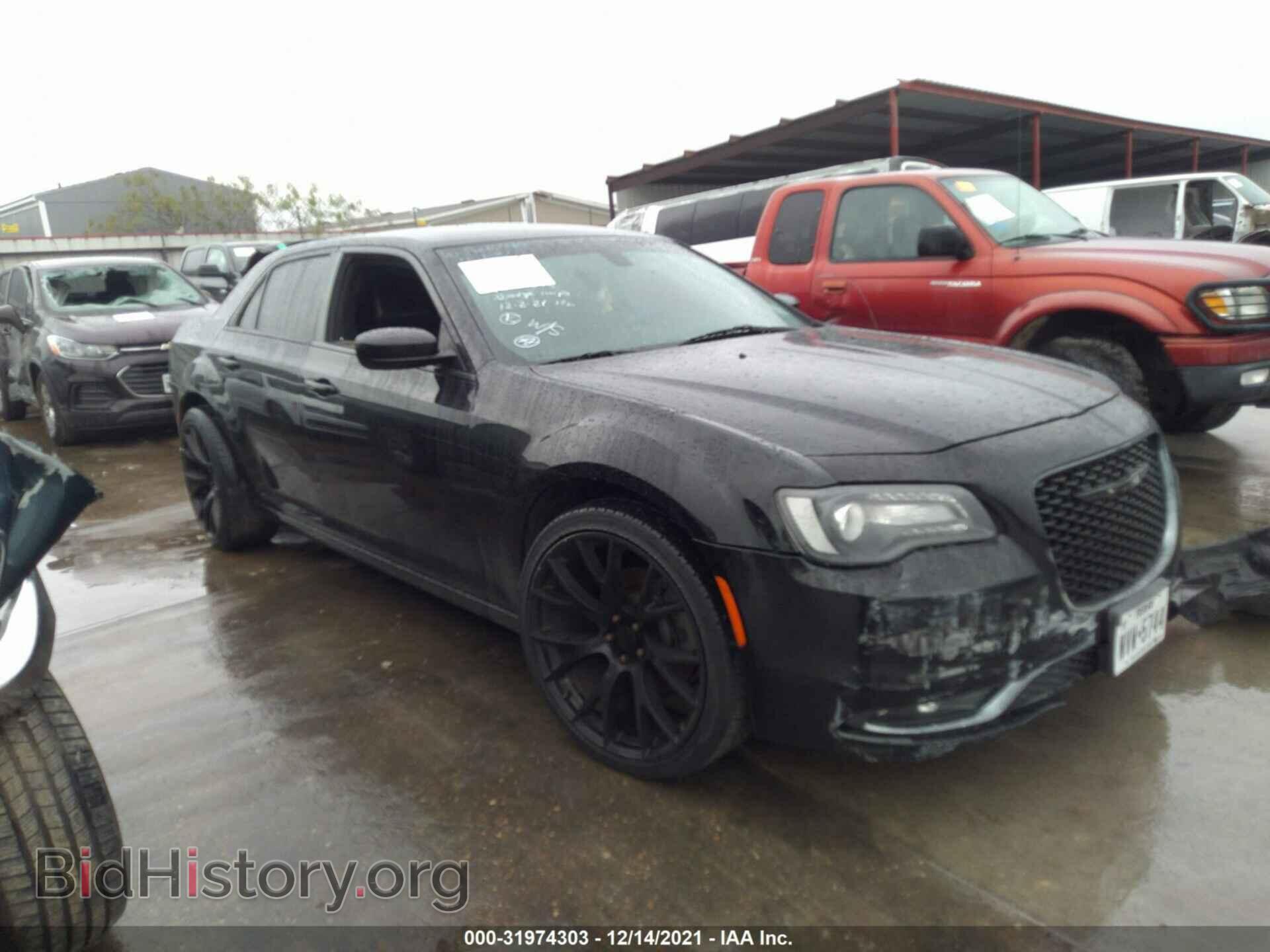 Фотография 2C3CCAGG4GH224931 - CHRYSLER 300 2016