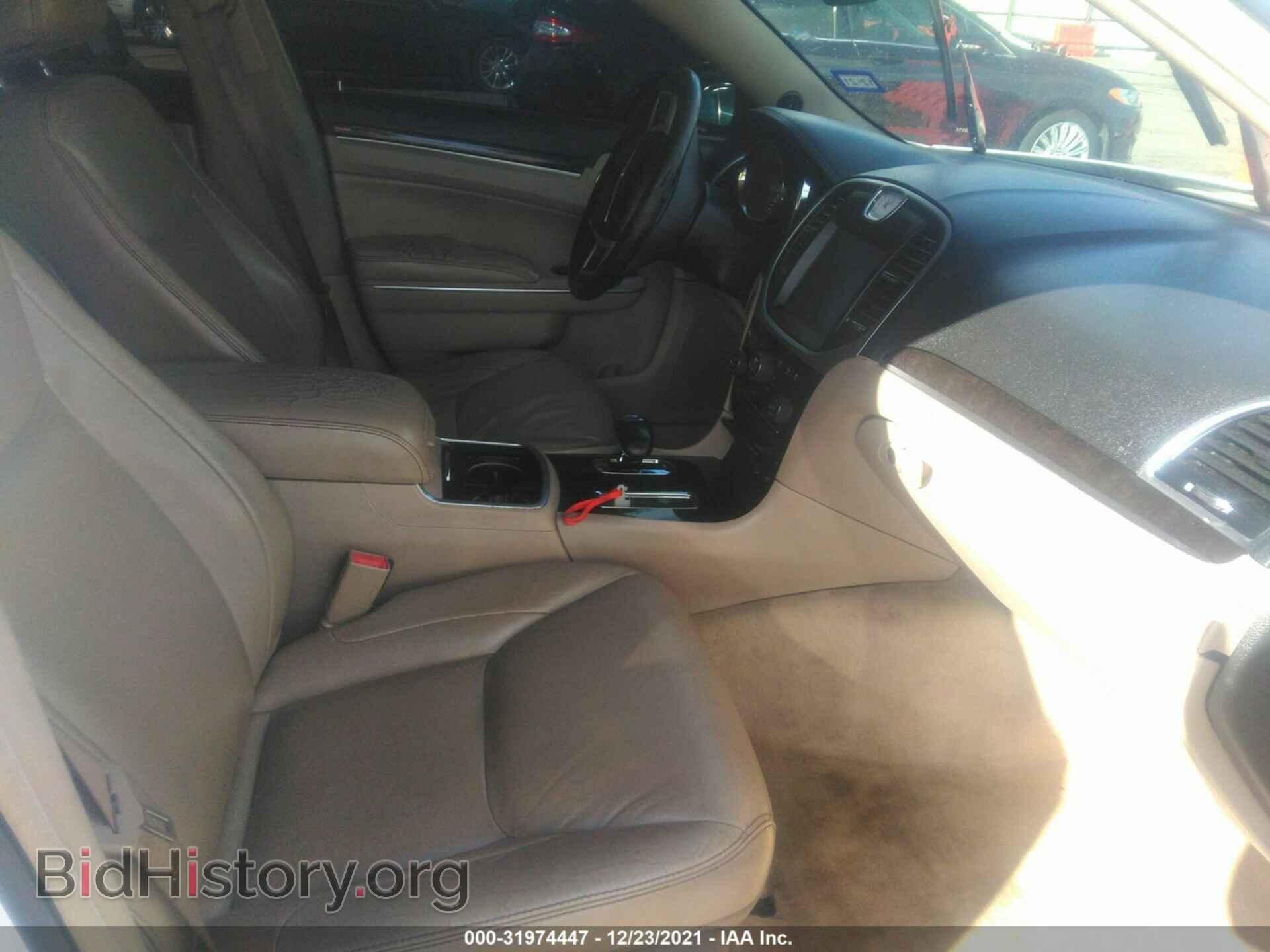 2013 CHRYSLER 300 - VIN: 2C3CCAAG0DH551752 - Фото 5