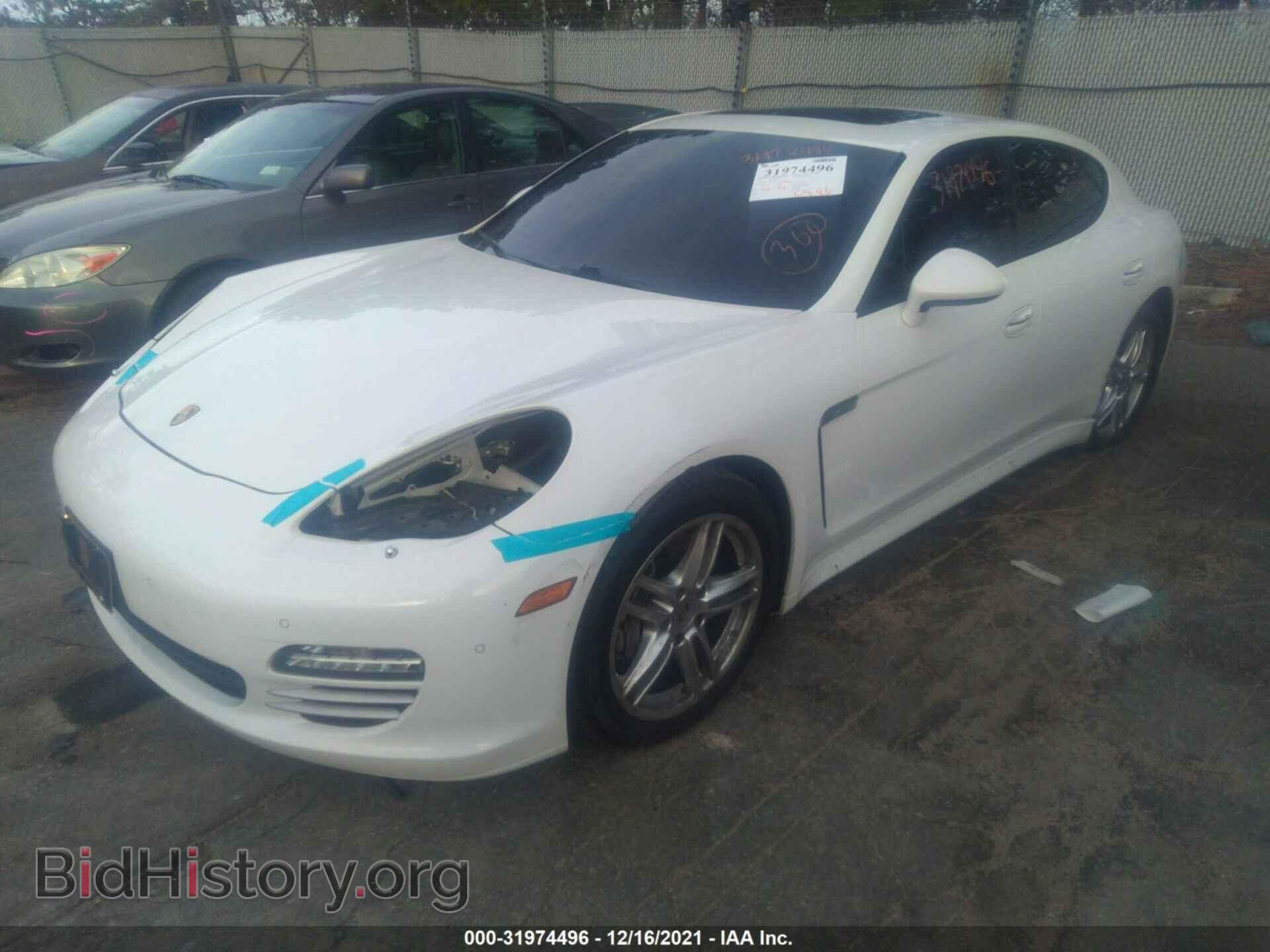 2012 PORSCHE PANAMERA - VIN: WP0AA2A79CL017505 - Фото 2