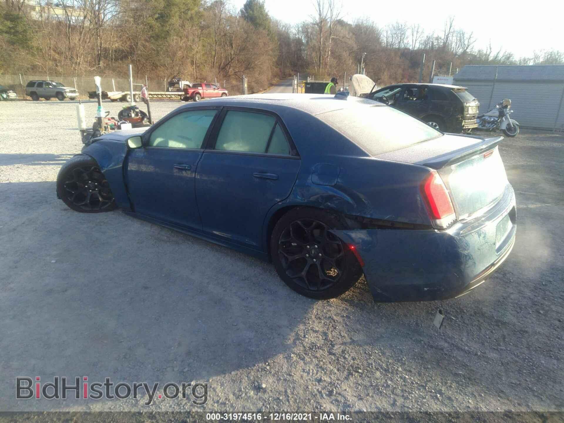2020 CHRYSLER 300 - VIN: 2C3CCABG9LH225624 - Фото 3