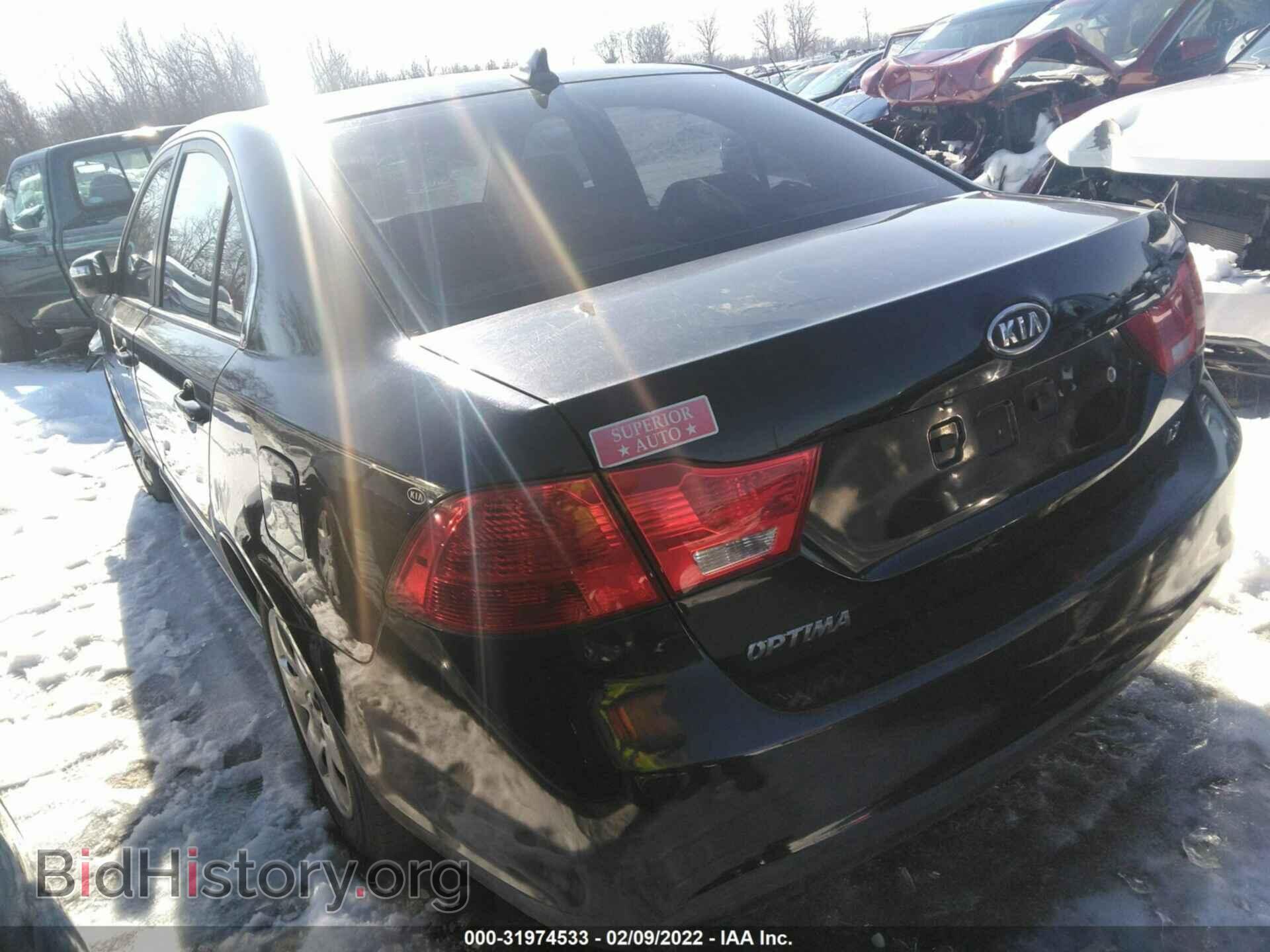 2009 KIA OPTIMA - VIN: KNAGE228295354789 - Фото 3