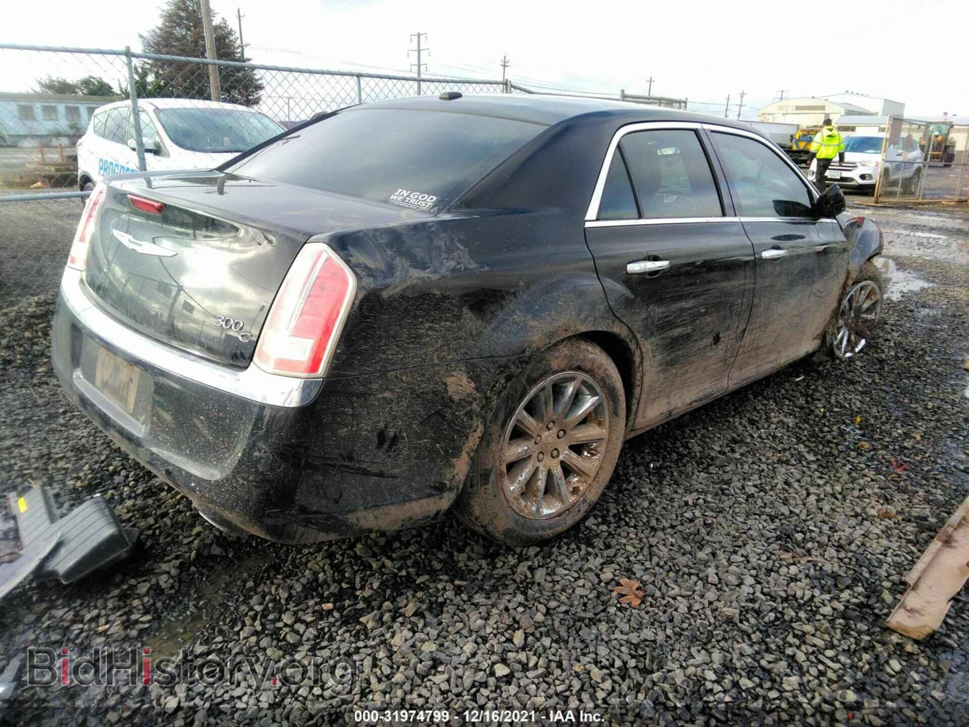 2014 CHRYSLER 300 - VIN: 2C3CCAEG6EH382350 - Фото 4
