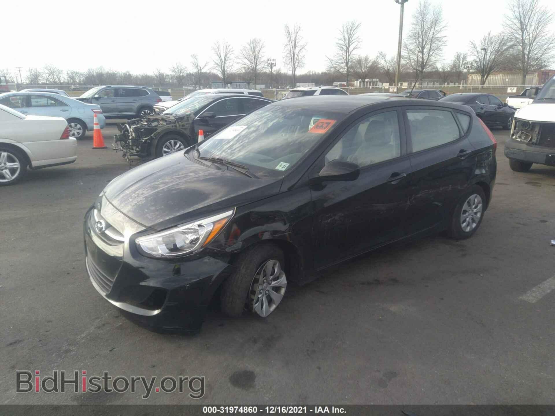 2017 HYUNDAI ACCENT - VIN: KMHCT5AE9HU310806 - Фото 2