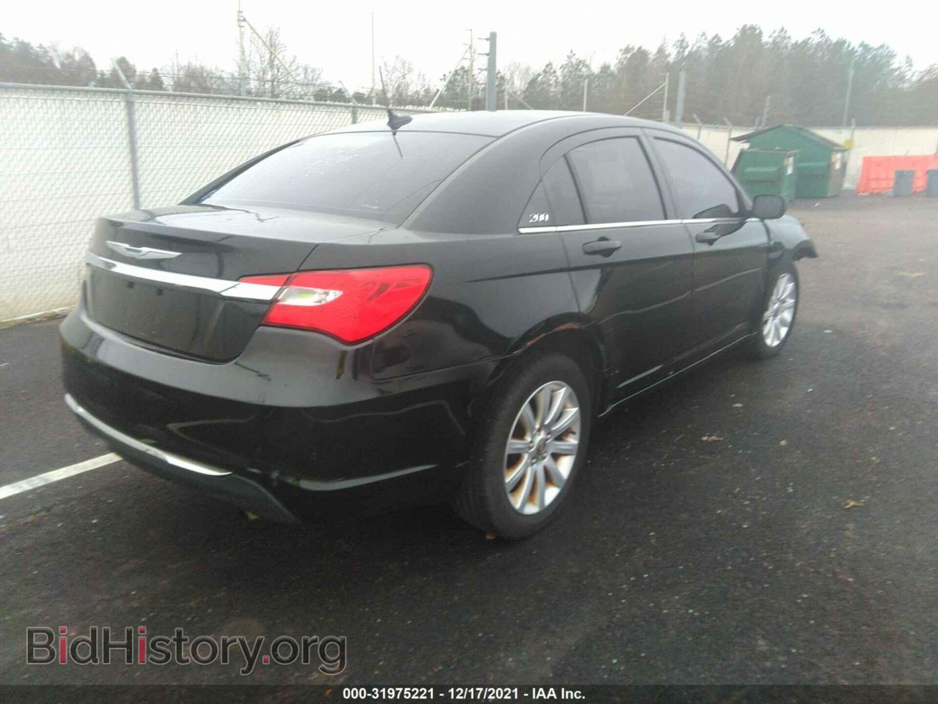 2014 CHRYSLER 200 - VIN: 1C3CCBBB4EN152733 - Фото 4