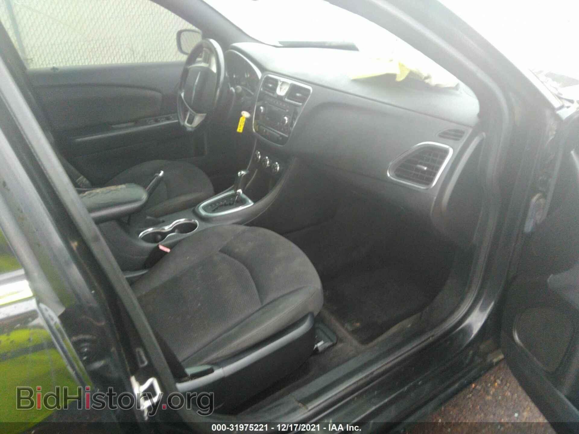 2014 CHRYSLER 200 - VIN: 1C3CCBBB4EN152733 - Фото 5