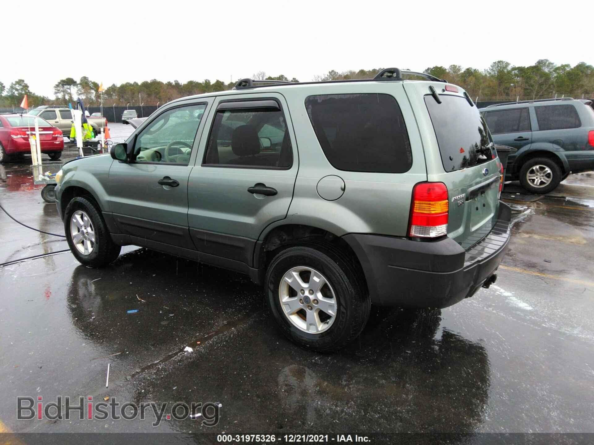 2007 FORD ESCAPE - VIN: 1FMCU93147KA36634 - Фото 3
