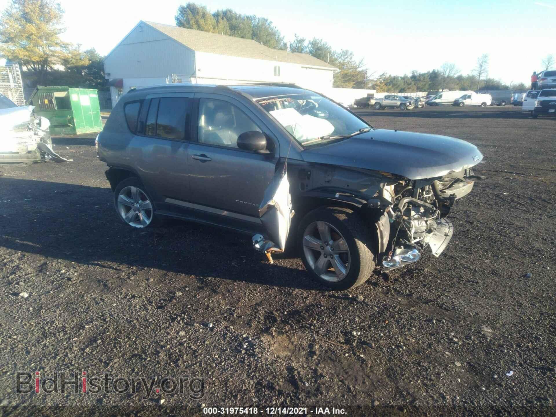 Photo 1C4NJDCB8CD600172 - JEEP COMPASS 2012