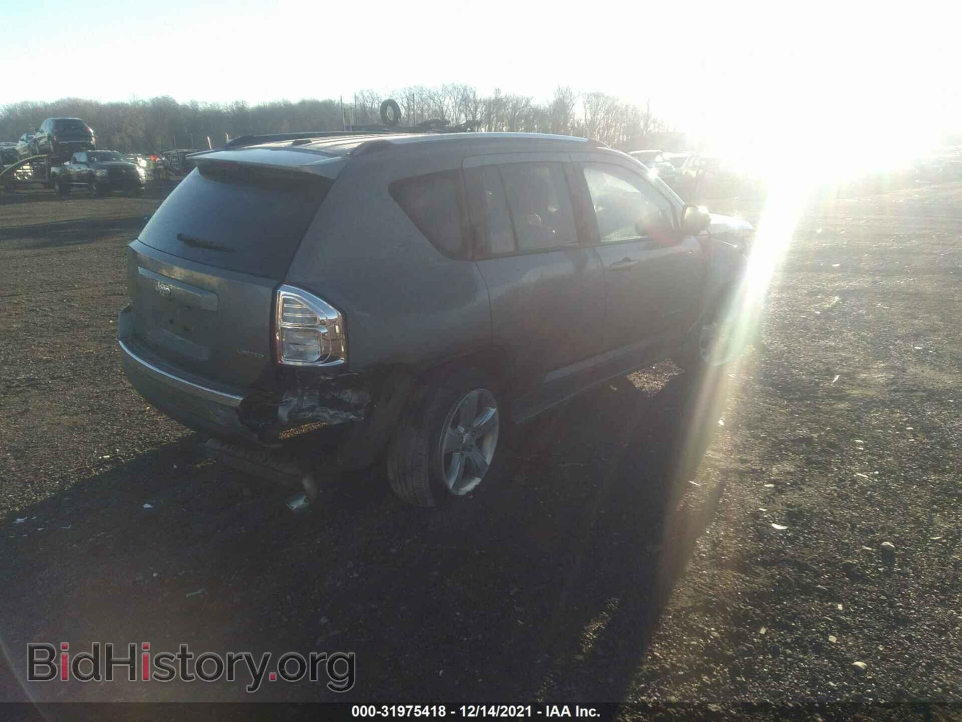 2012 JEEP COMPASS - VIN: 1C4NJDCB8CD600172 - Photo 4