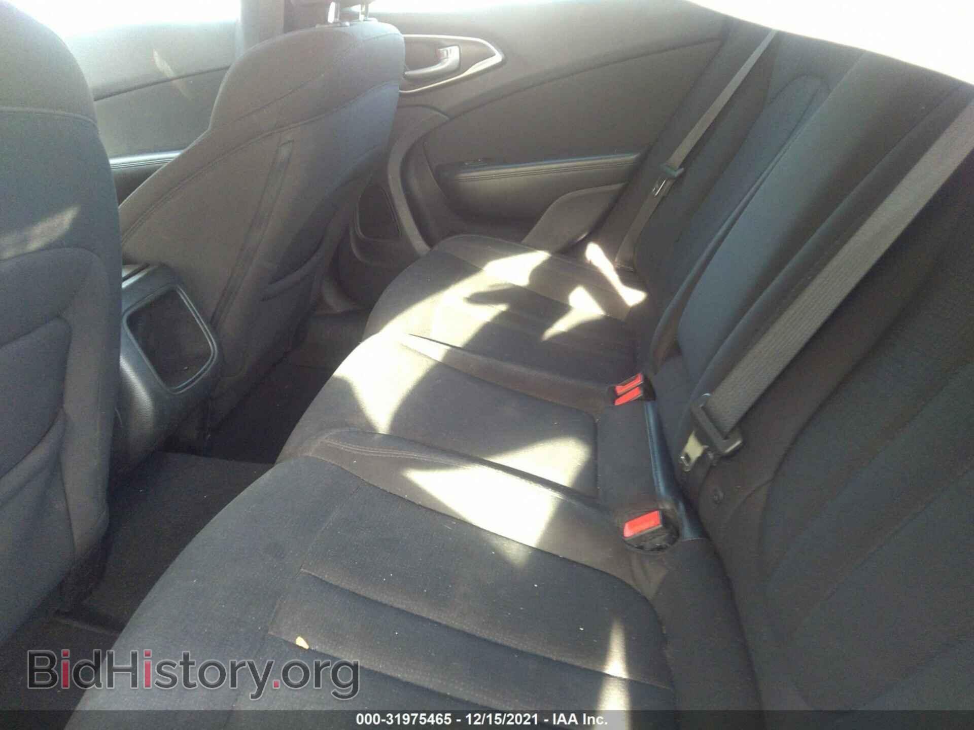 2015 CHRYSLER 200 - VIN: 1C3CCCAB0FN701479 - Фото 8