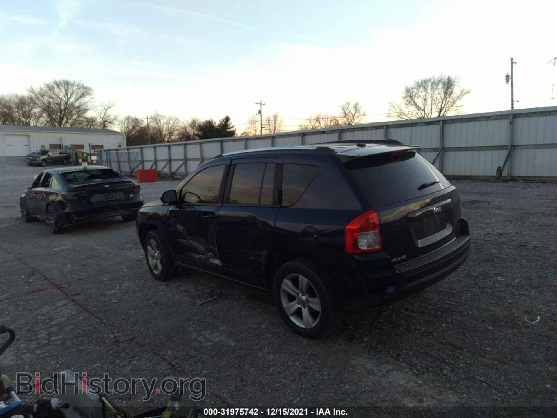 2012 JEEP COMPASS - VIN: 1C4NJDBB1CD624704 - Фото 3