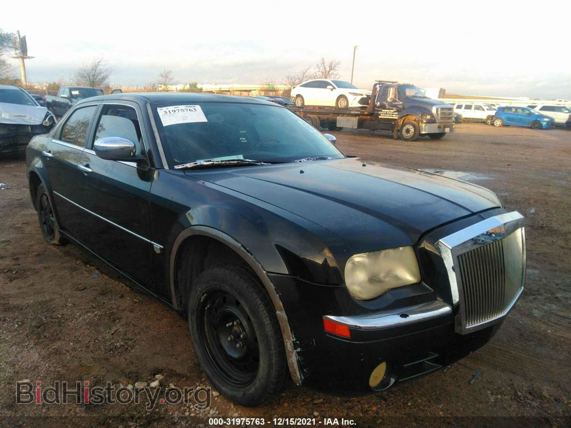 Photo 2C3KA63H66H106908 - CHRYSLER 300 2006