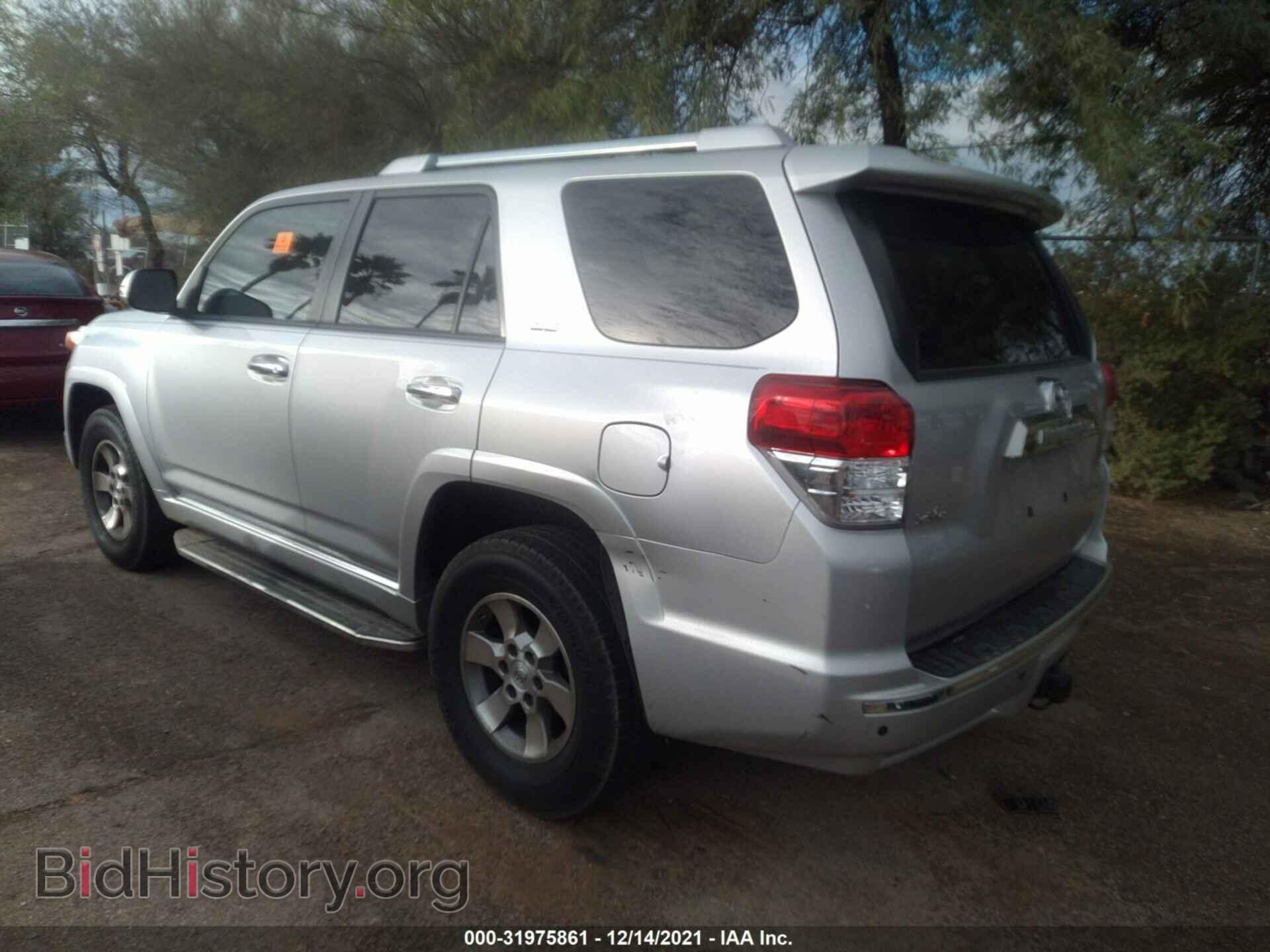 2011 TOYOTA 4RUNNER - VIN: JTEBU5JR7B5072032 - Фото 3