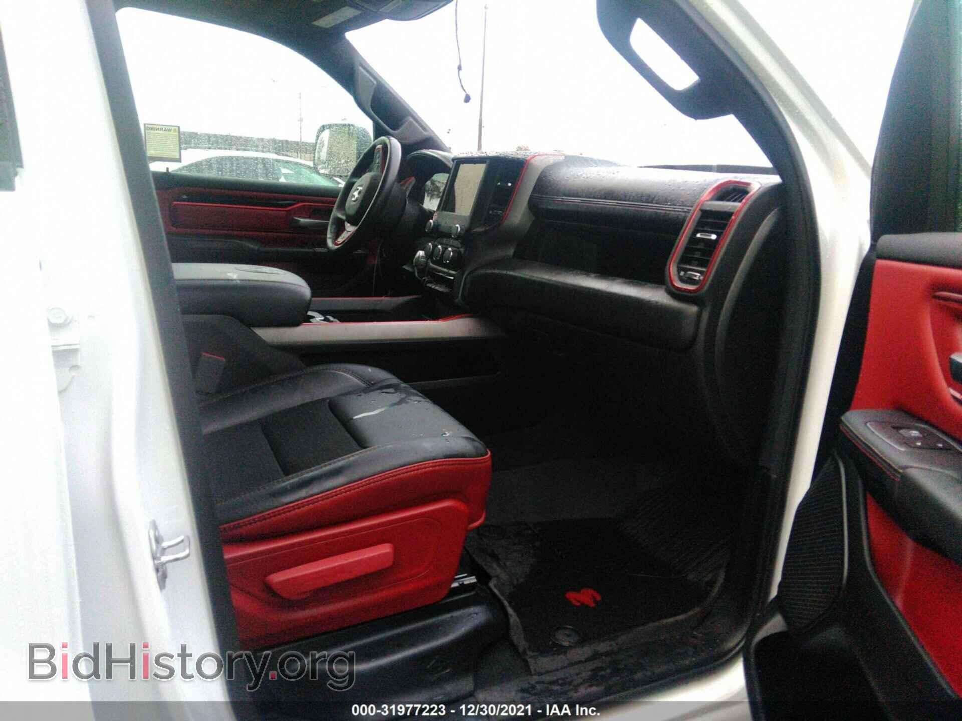 2020 RAM 1500 - VIN: 1C6SRFLT2LN279313 - Photo 5