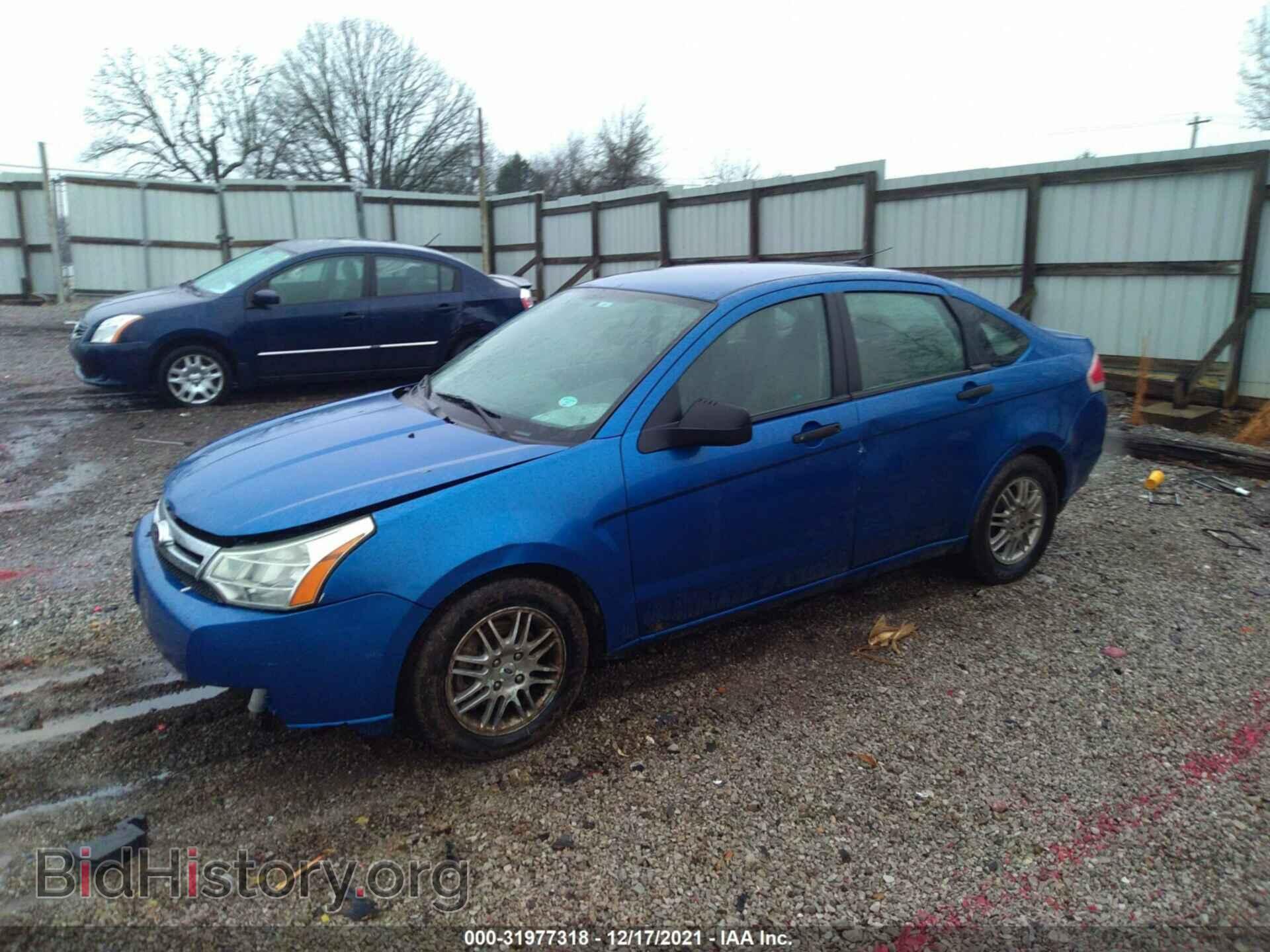 2011 FORD FOCUS - VIN: 1FAHP3FN3BW134039 - Фото 2