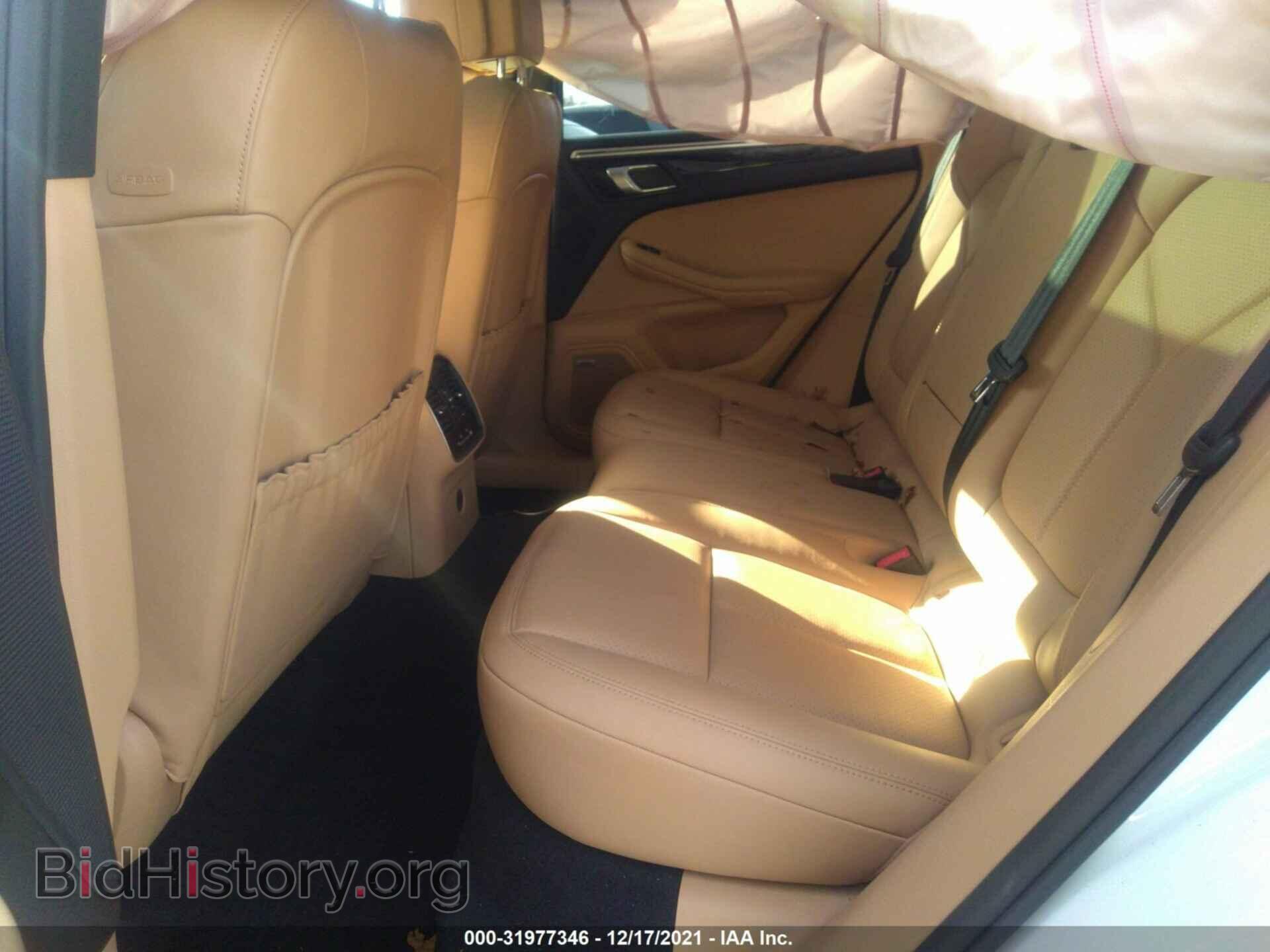 2018 PORSCHE MACAN - VIN: WP1AA2A51JLB11534 - Photo 8