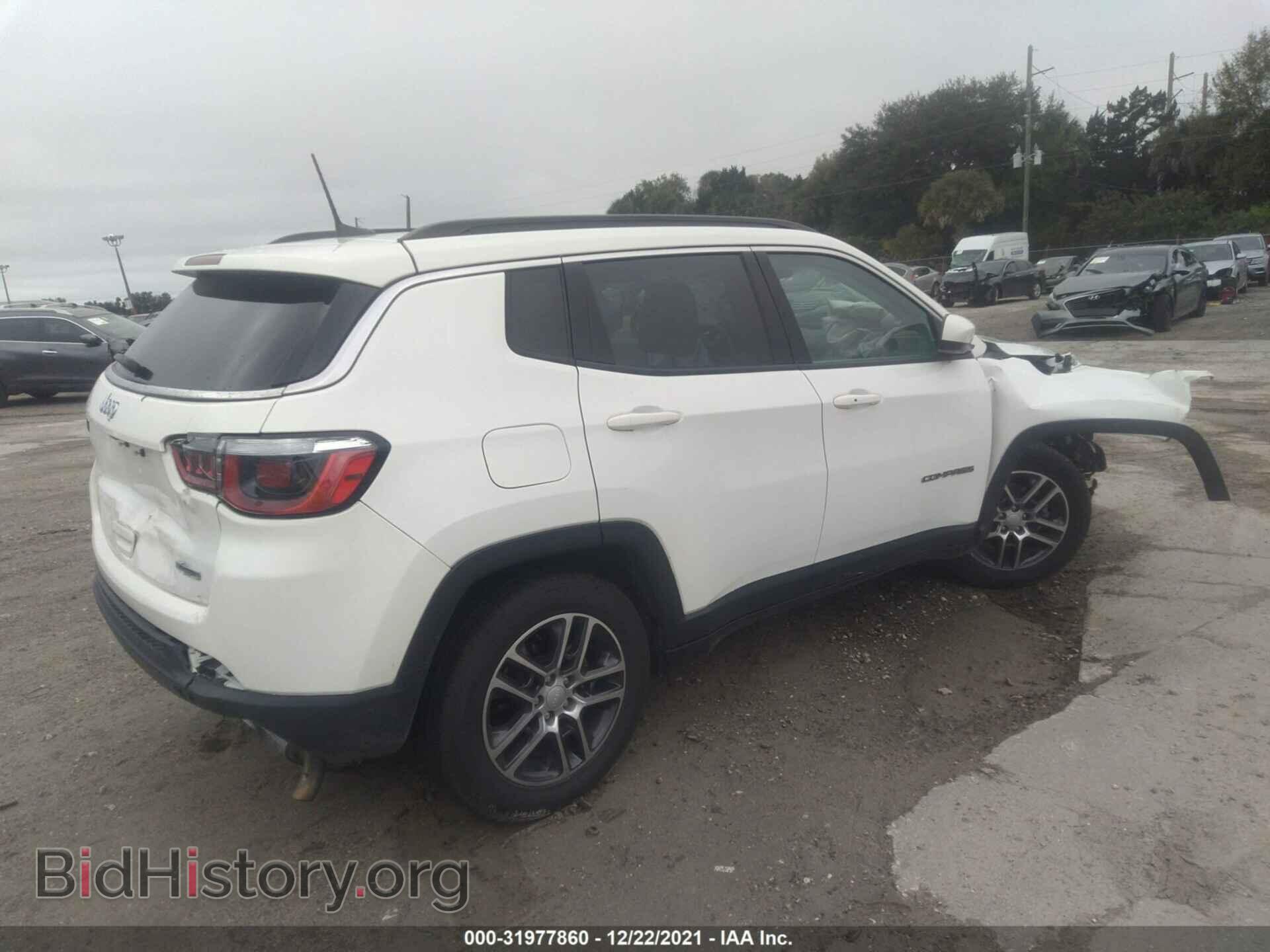 2019 JEEP COMPASS - VIN: 3C4NJCBB6KT637077 - Фото 4