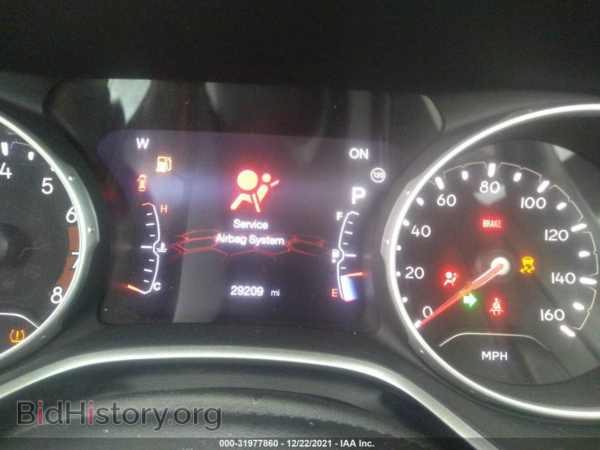 2019 JEEP COMPASS - VIN: 3C4NJCBB6KT637077 - Фото 7