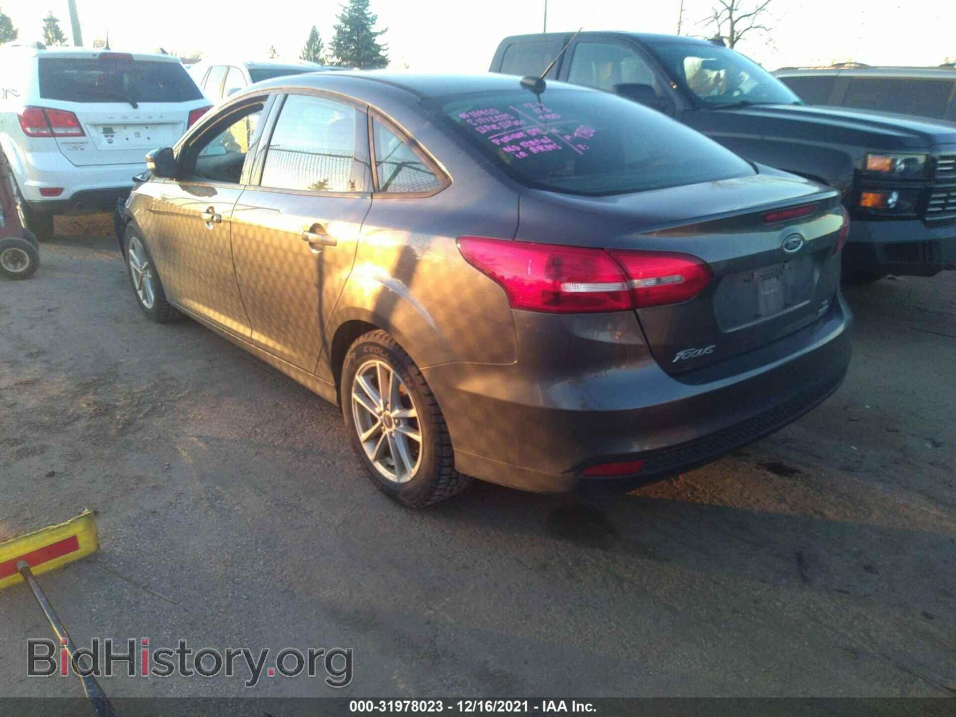 2017 FORD FOCUS - VIN: 1FADP3FE8HL303111 - Photo 3