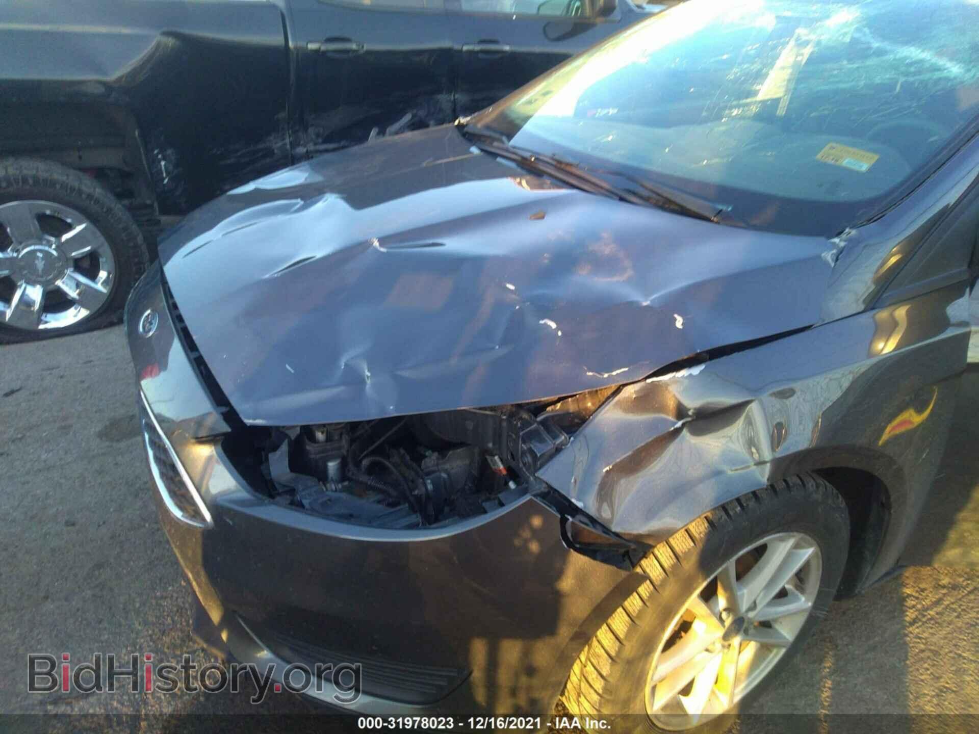 2017 FORD FOCUS - VIN: 1FADP3FE8HL303111 - Photo 6