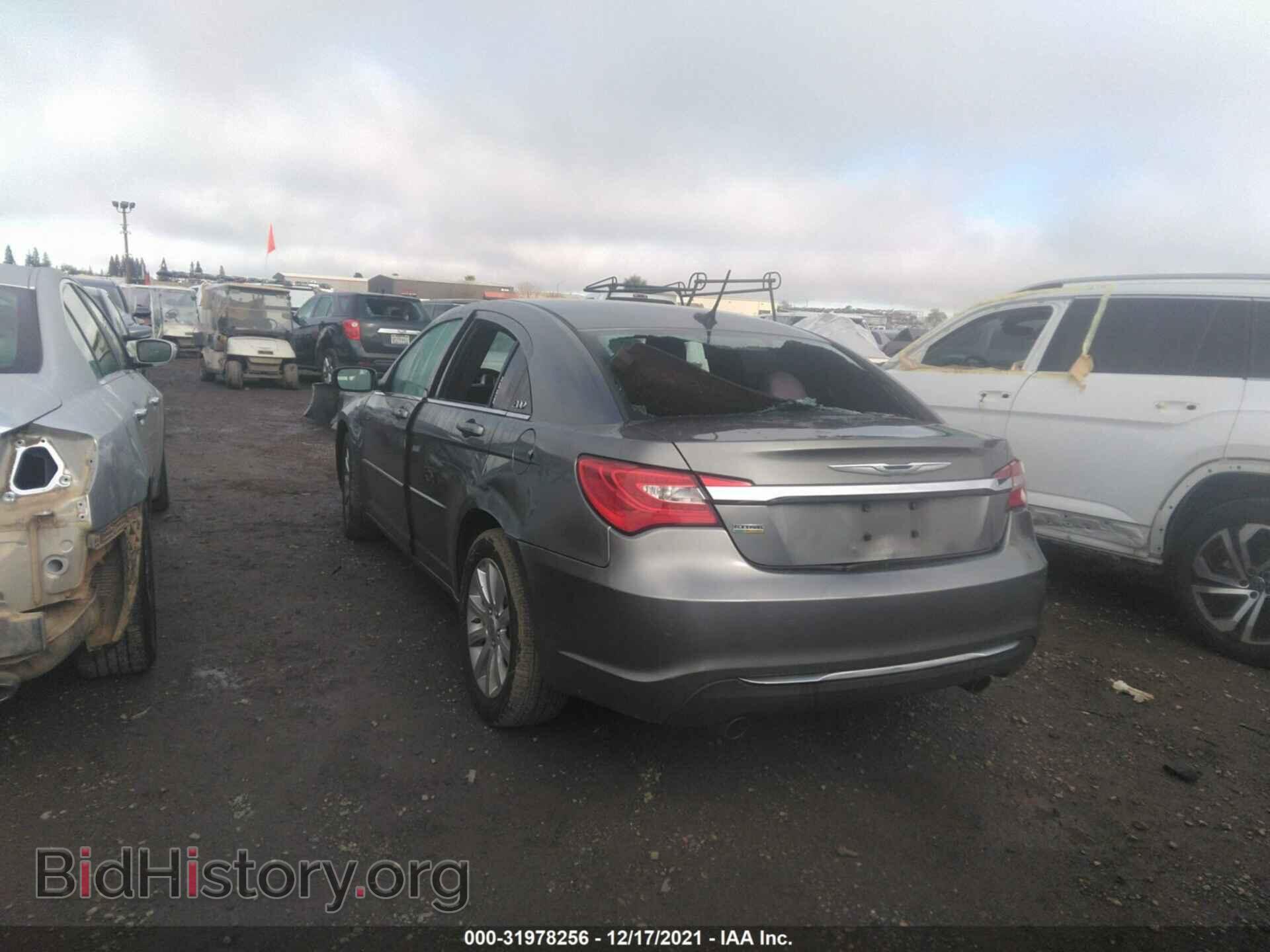 2012 CHRYSLER 200 - VIN: 1C3CCBBG4CN321870 - Фото 3