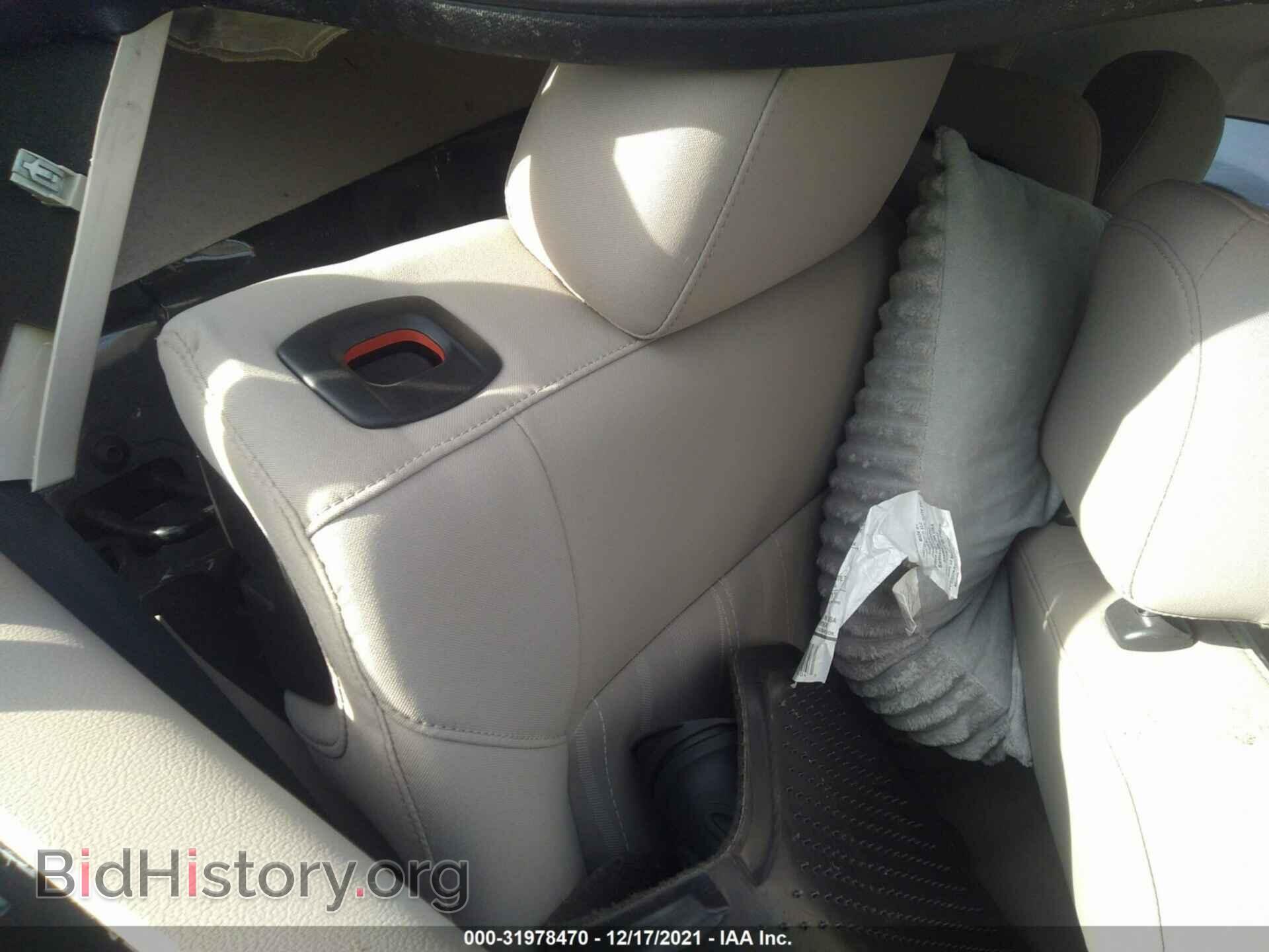 2015 FORD FOCUS - VIN: 1FADP3F2XFL235090 - Фото 8