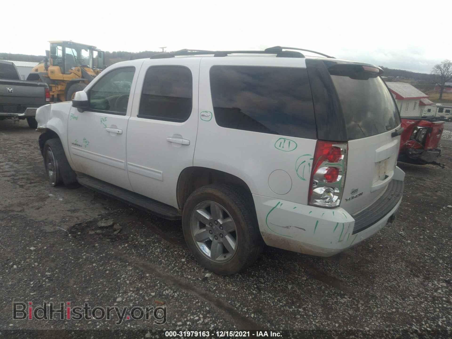2013 GMC YUKON - VIN: 1GKS2CE04DR362111 - Photo 3