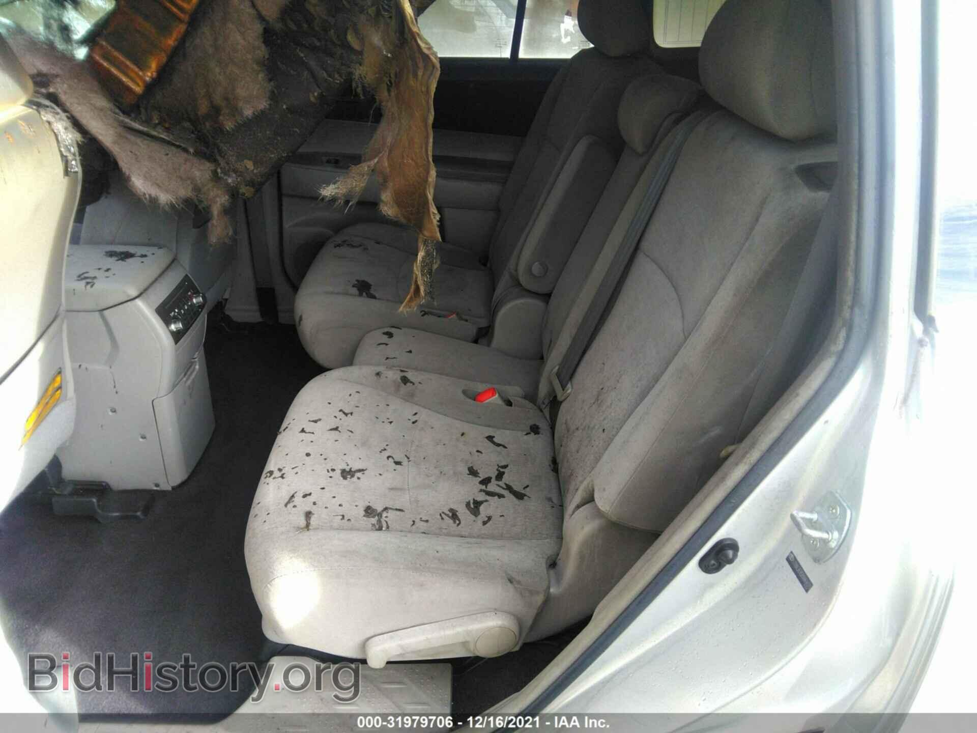 2011 TOYOTA HIGHLANDER - VIN: 5TDBK3EH5BS064070 - Фото 8