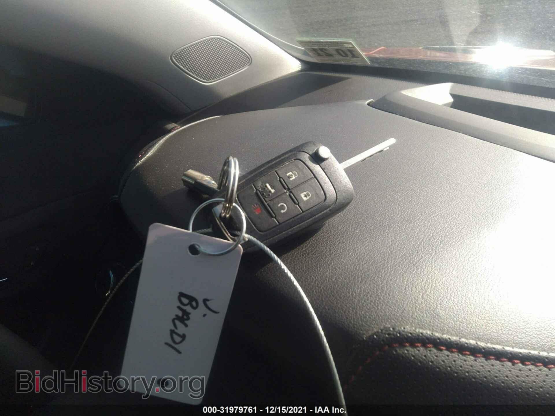 2016 CHEVROLET SS - VIN: 6G3F15RW7GL227449 - Photo 11