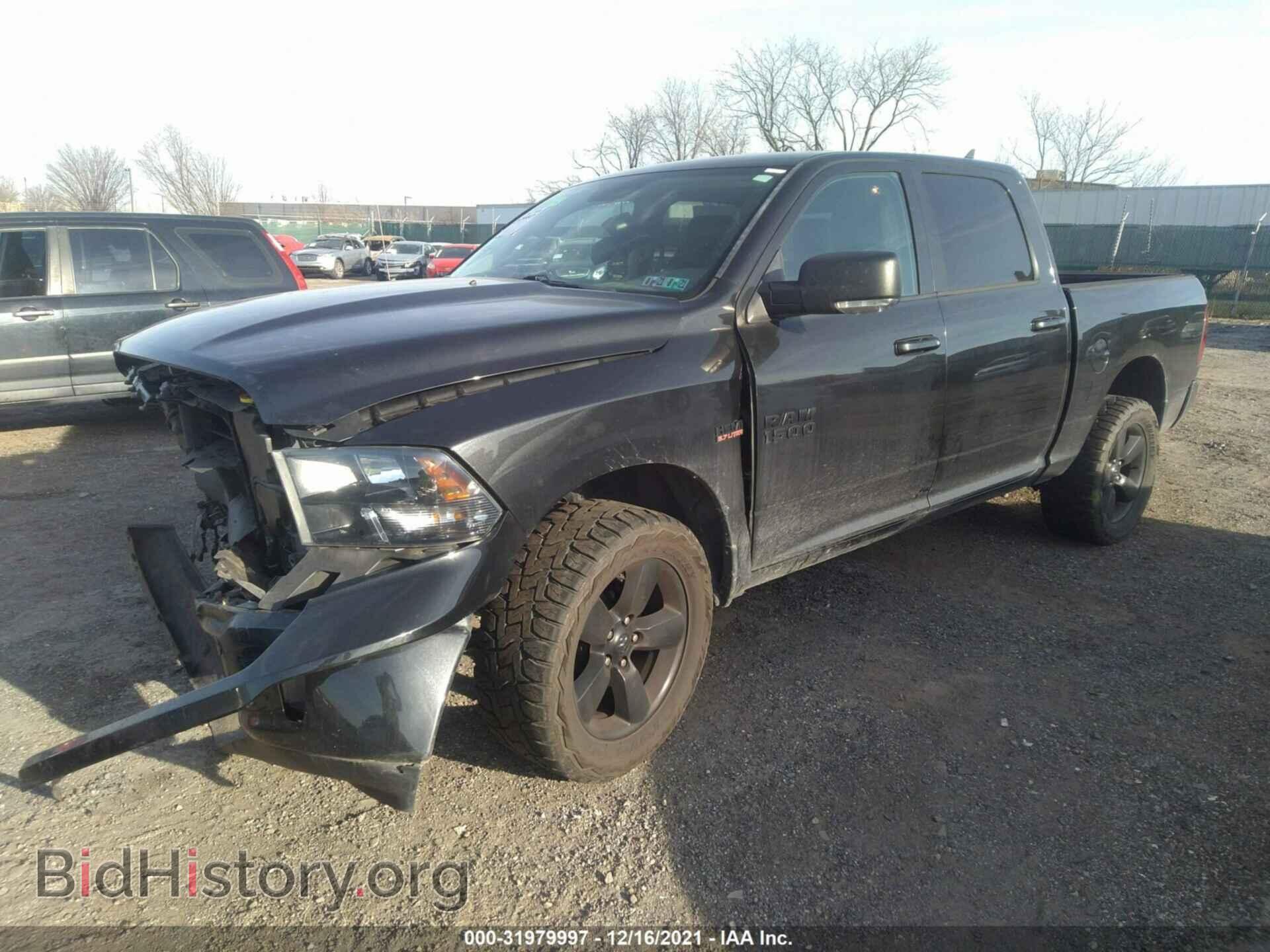 2018 RAM 1500 - VIN: 1C6RR7LT2JS126241 - Фото 2