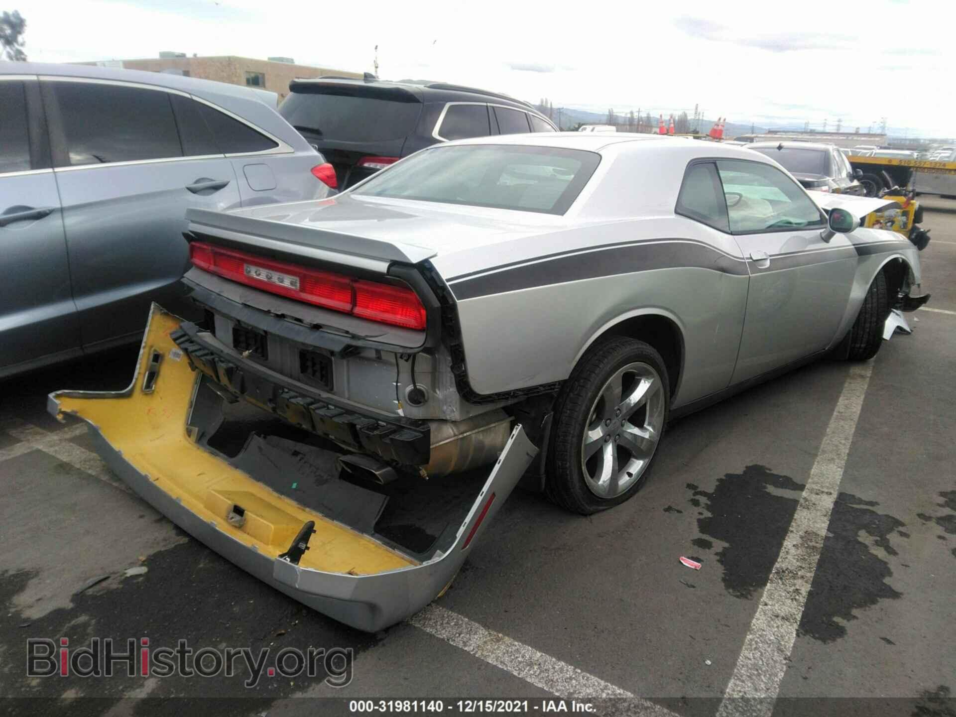 2012 DODGE CHALLENGER - VIN: 2C3CDYAG5CH181306 - Фото 4