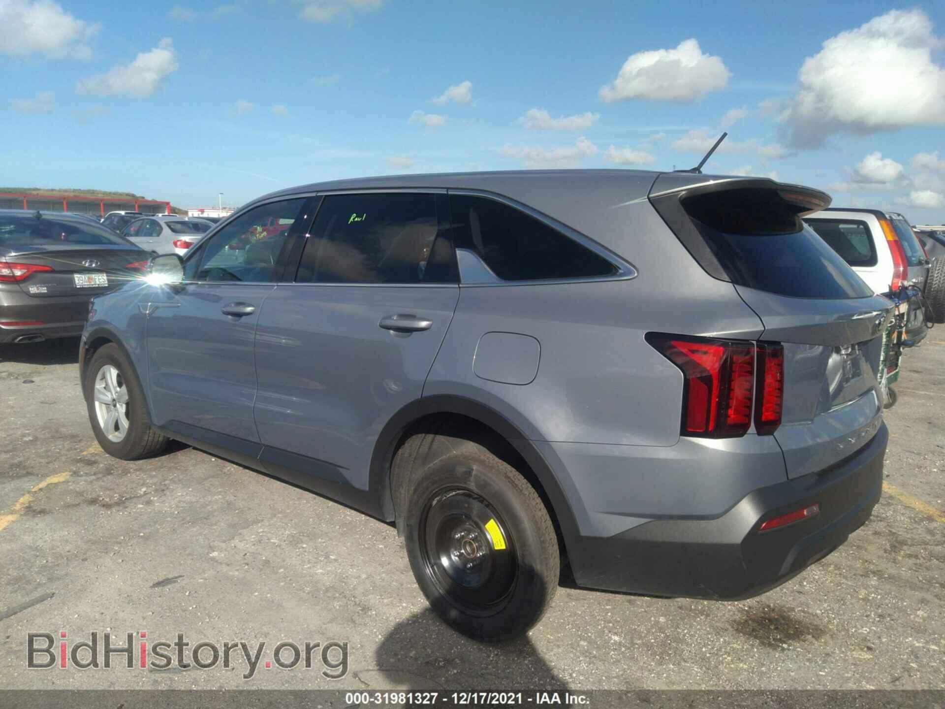 2021 KIA SORENTO - VIN: 5XYRG4LC7MG061037 - Фото 3