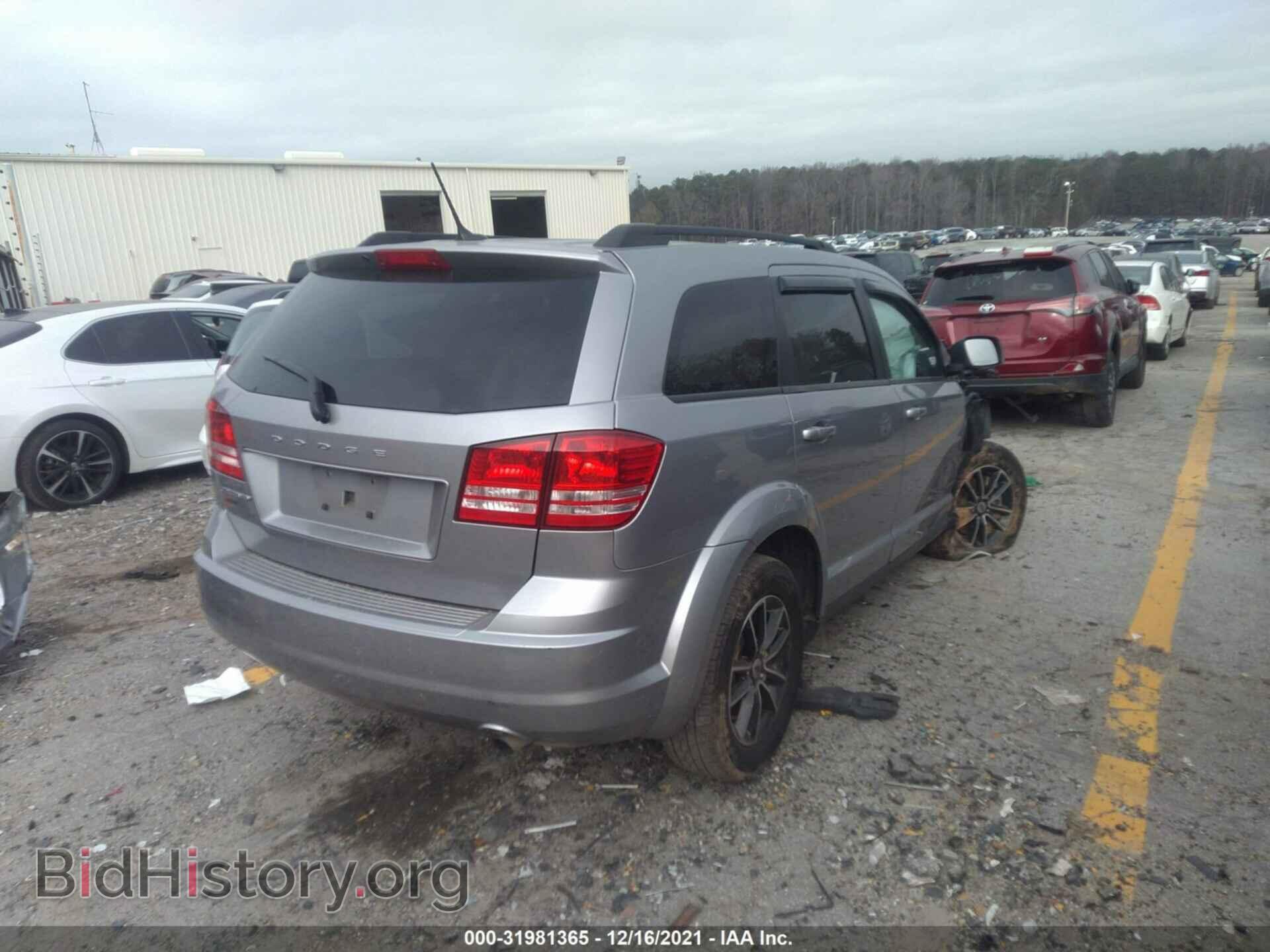 2018 DODGE JOURNEY - VIN: 3C4PDCAB7JT254099 - Фото 4